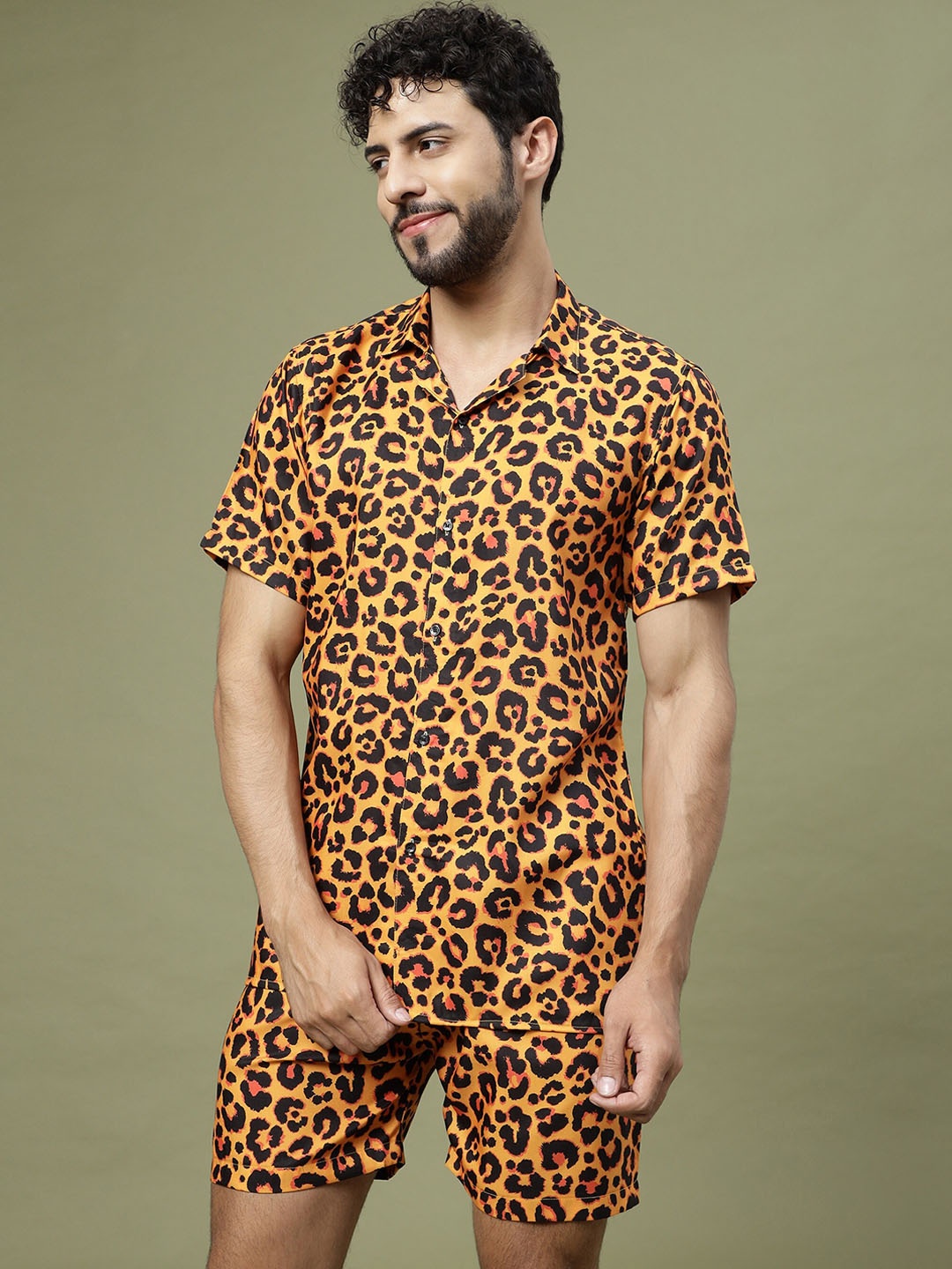 

Vrundavan ethics Printed Shirt With Shorts, Brown