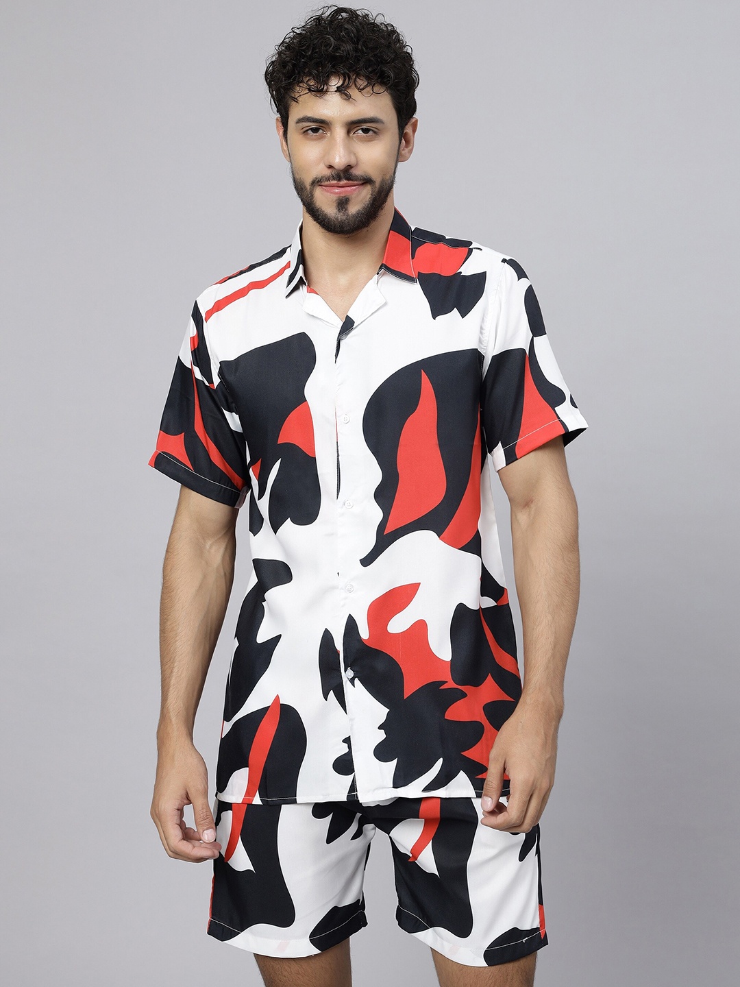 

Vrundavan ethics Abstract Printed Shirt & Shorts Co-Ords, White