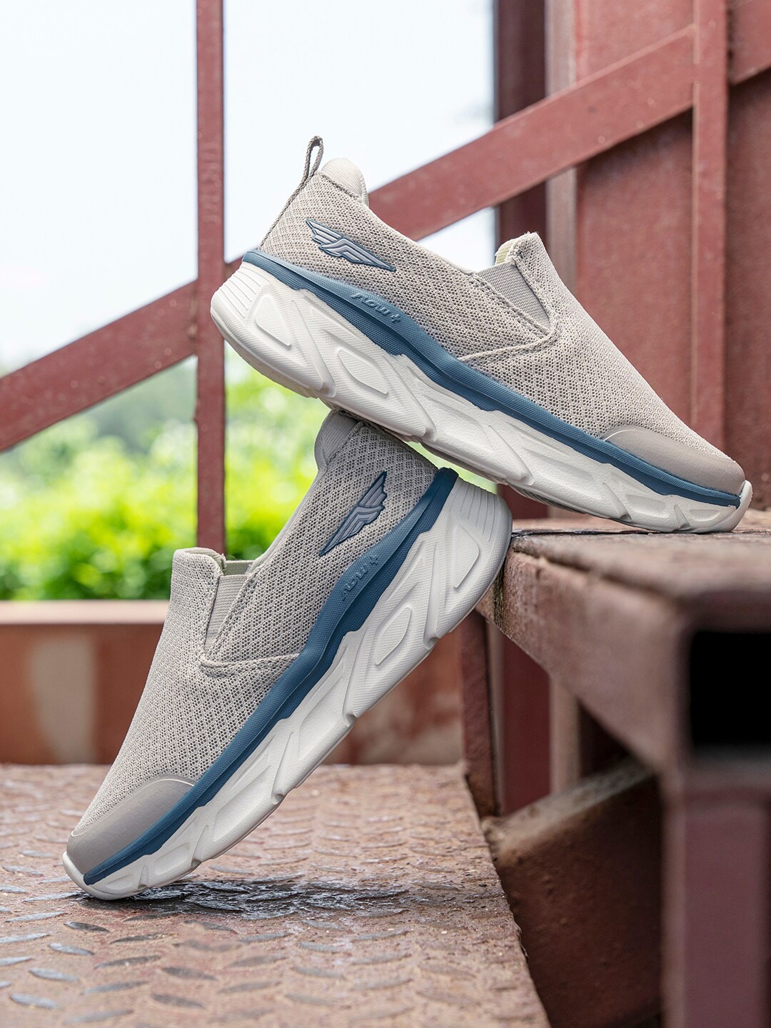 

Red Tape Boys Mesh Walking Shoes, Grey