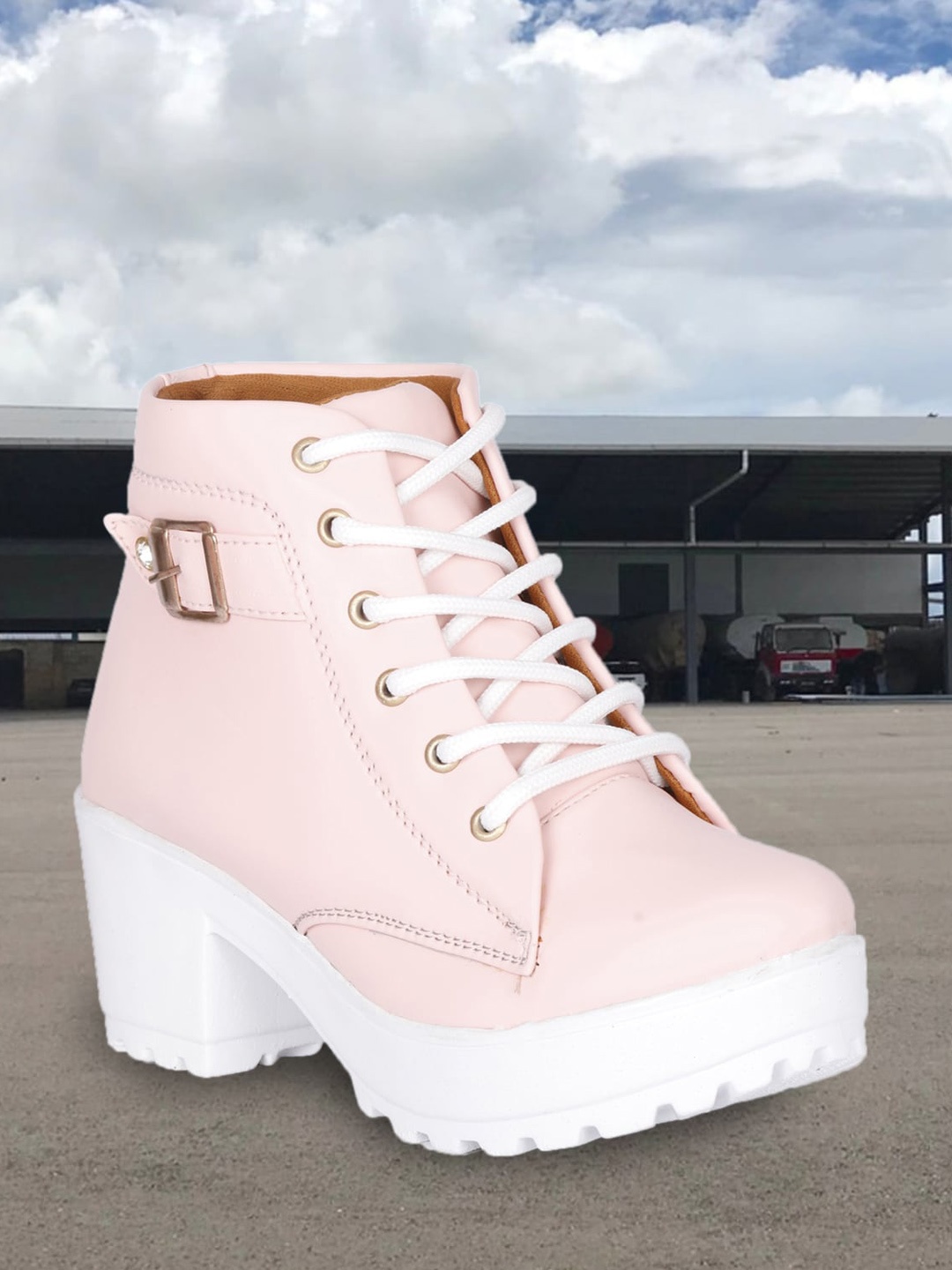 

Krafter Women Platform Heeled Chunky Boots, Pink