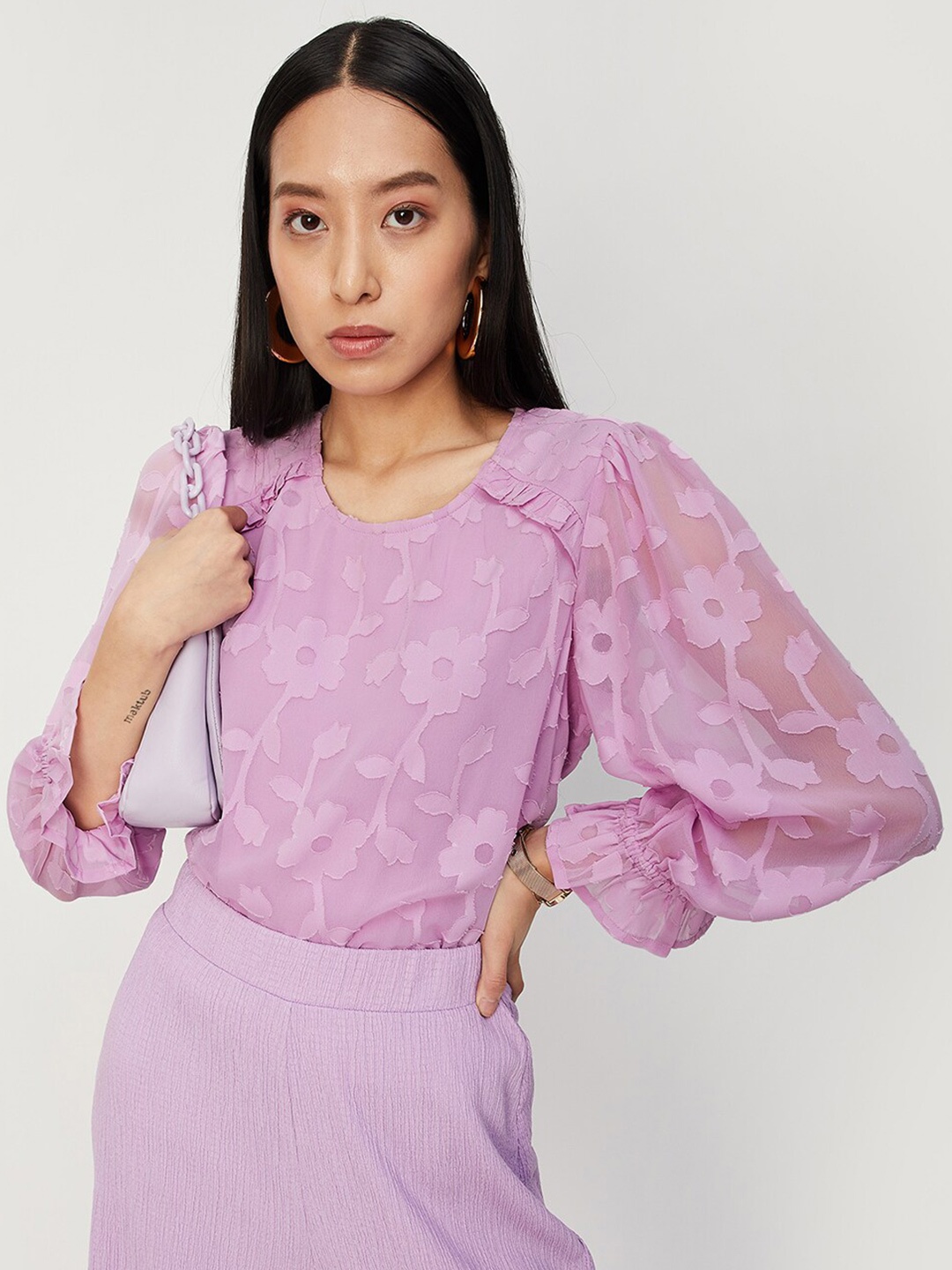 

max Floral Self designed Round Neck Puff Sleeves Ruffled Top, Purple
