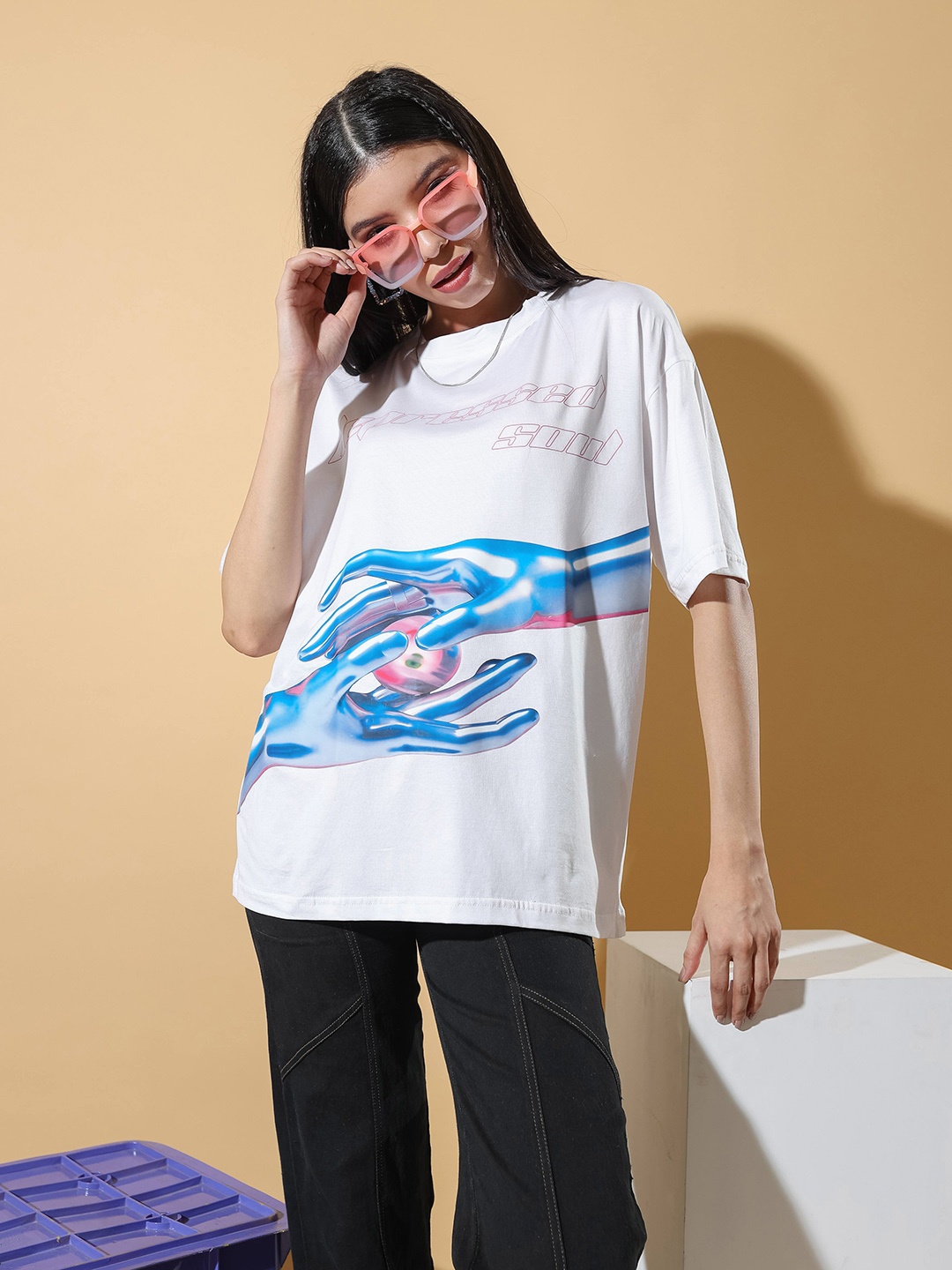 

Stylecast X Hersheinbox Printed Drop-Shoulder Sleeves Cotton Relaxed Fit T-shirt, White