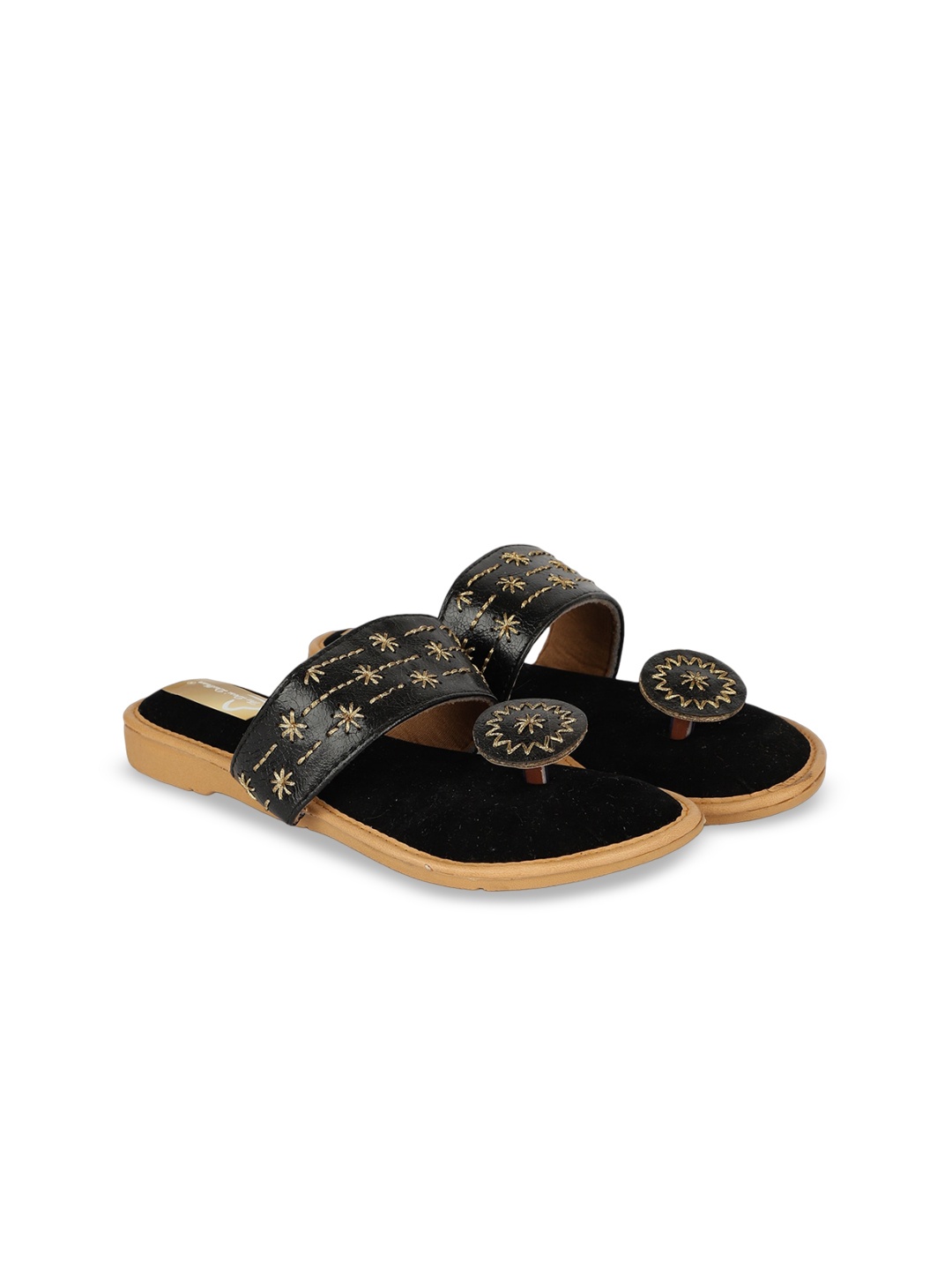 

The Desi Dulhan Ethnic Embroidered One Toe Flats, Black
