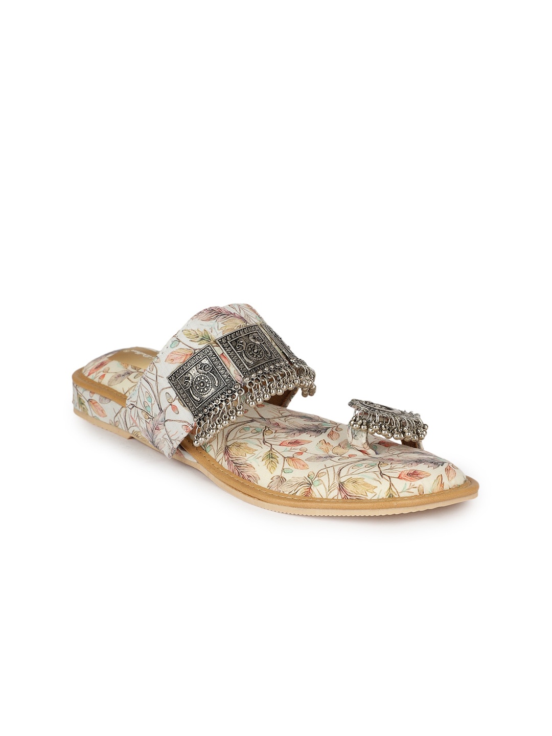 

The Desi Dulhan Printed Ethnic Embellished Fabric One Toe Flats, White