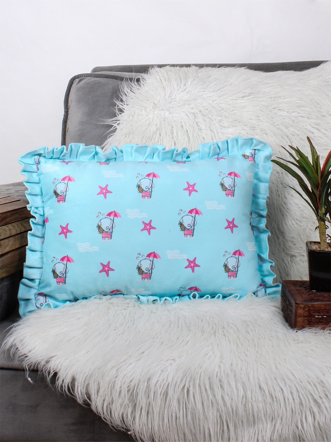 

STITCHNEST Turquoise Blue & Pink Velvet Rectangle Cushion Cover