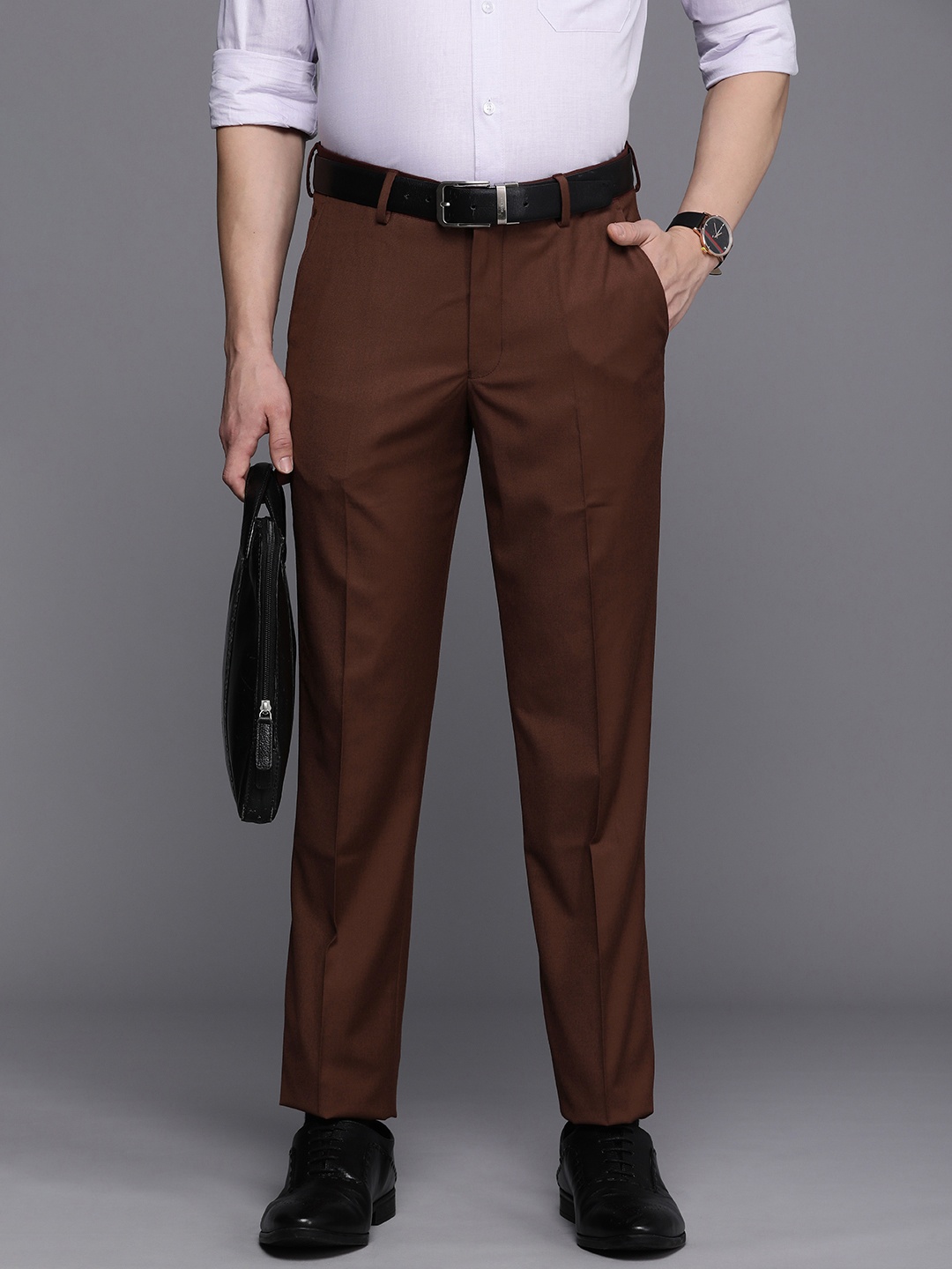 

Louis Philippe Men Slim Fit Trousers, Brown