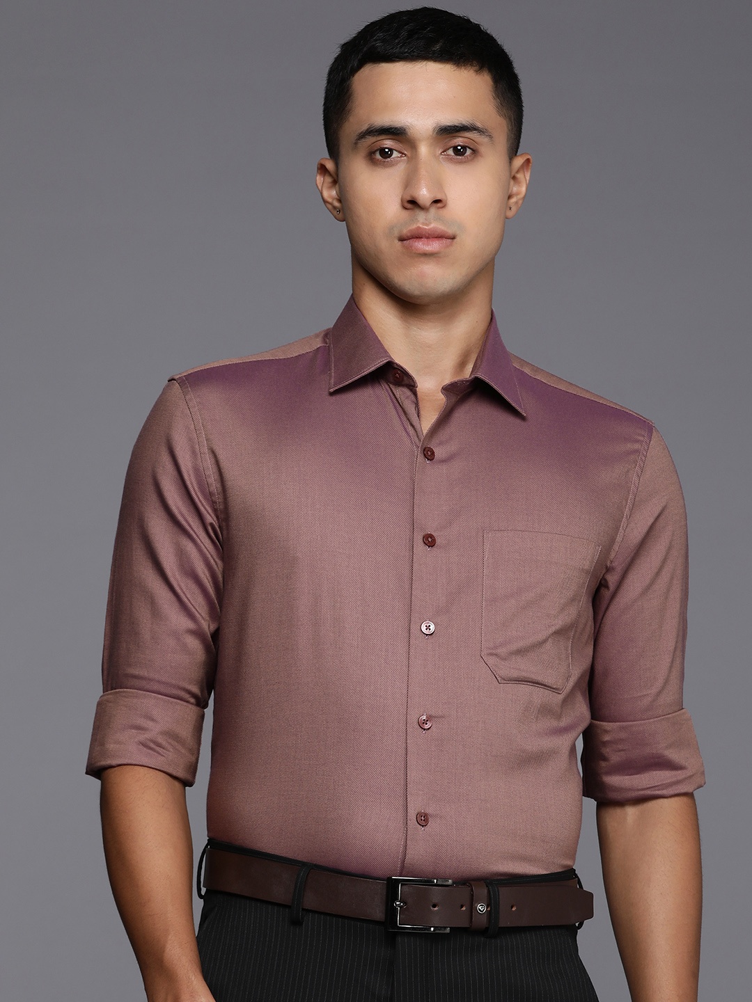 

Louis Philippe Slim Fit Opaque Formal Shirt, Maroon