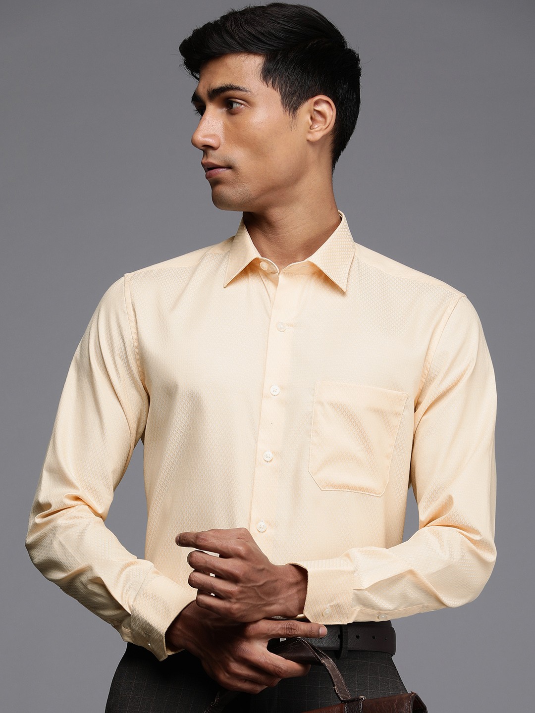

Louis Philippe Slim Fit Textured Pure Cotton Formal Shirt, Yellow