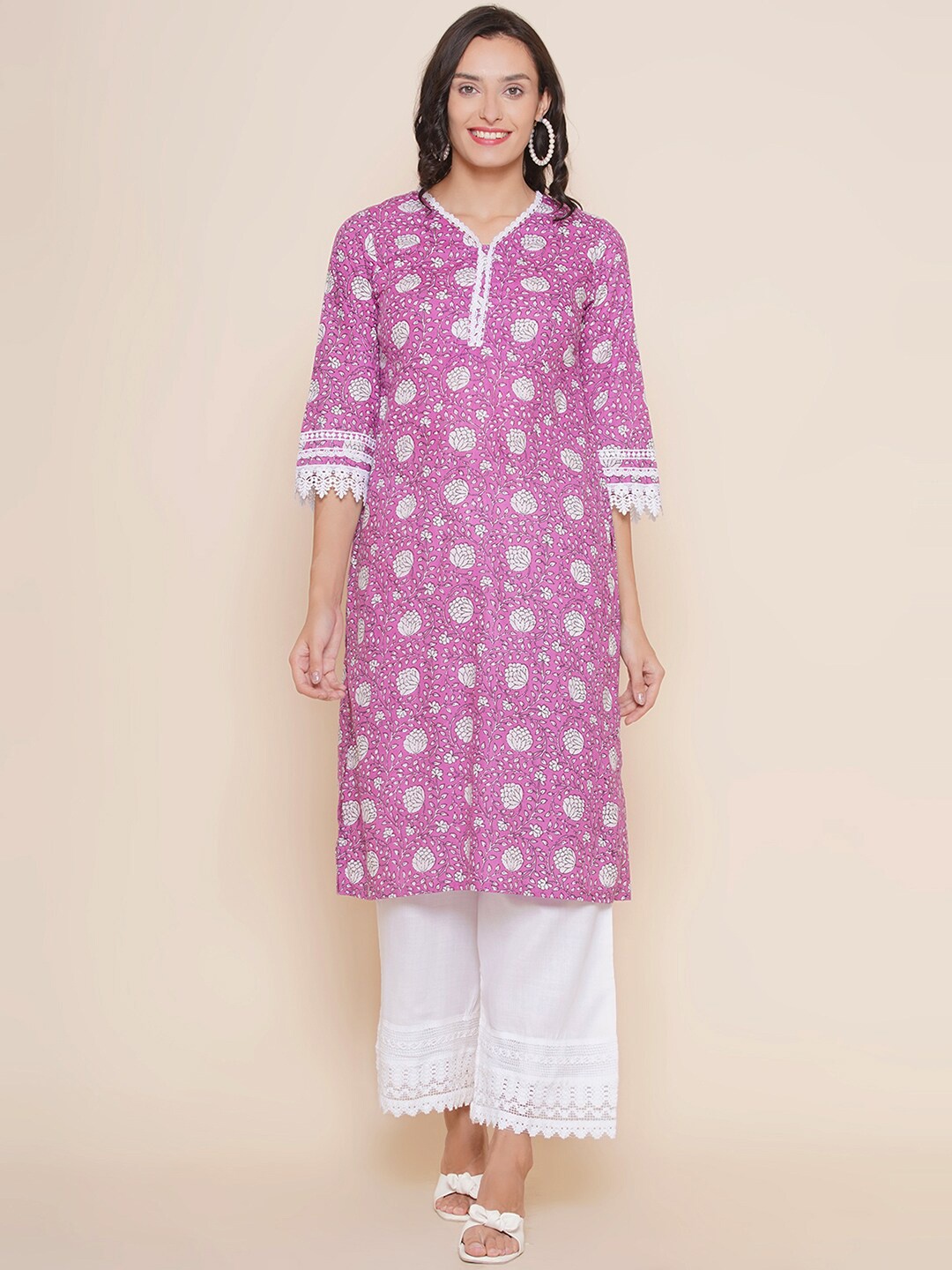 

Bhama Couture Floral Printed V-Neck Straight Kurta With Palazzos, Purple