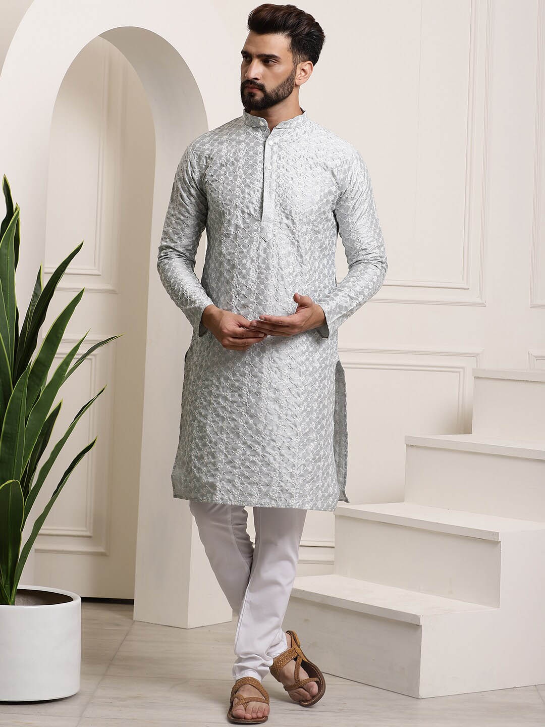 

SOJANYA Ethnic Motifs Embroidered Regular Chikankari Kurta With Churidar, Grey