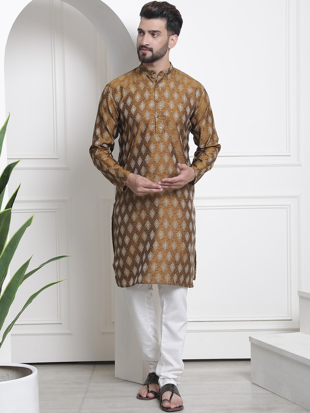 

SOJANYA Ethnic Motifs Woven Design Band Collar Straight Kurta with Churidar, Mustard