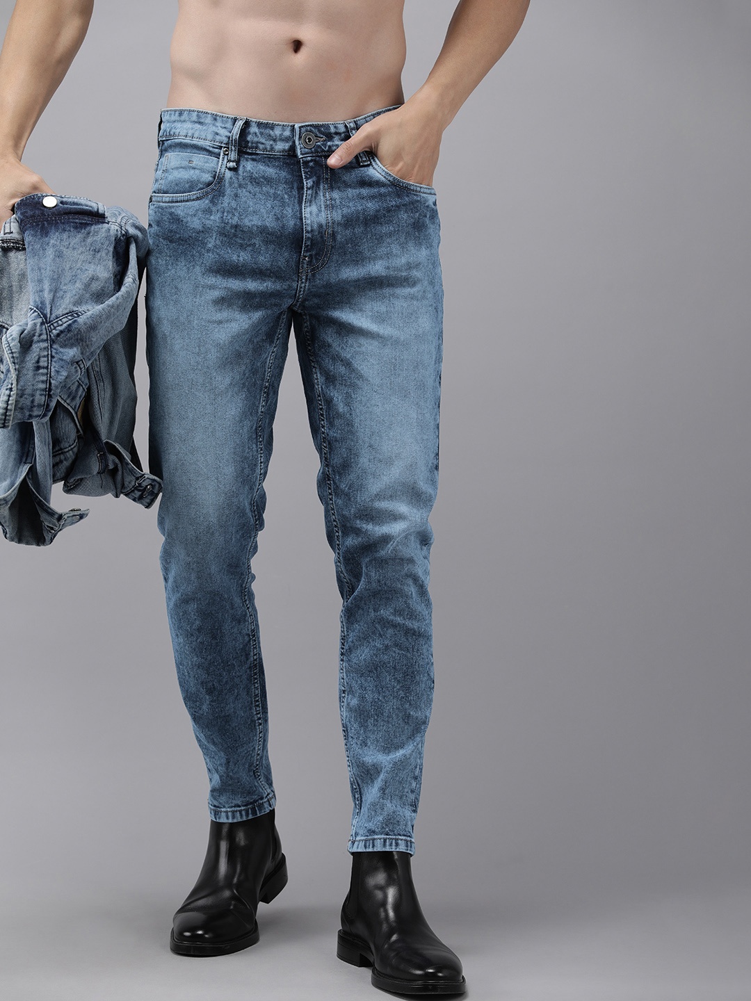 

Roadster Men Mid-Rise Regular Fit Heavy Fade Acid Wash Jeans, Blue