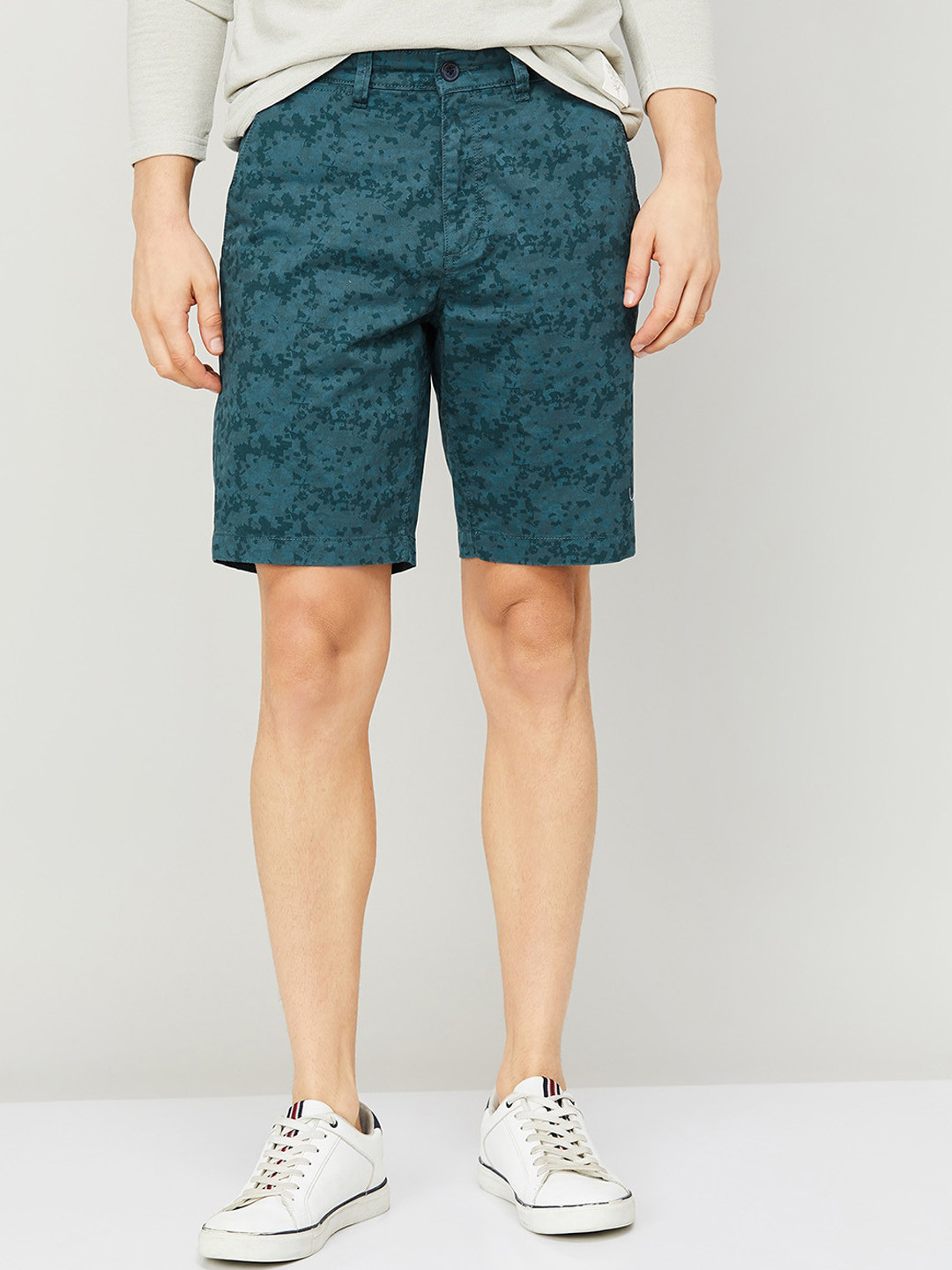 

Fame Forever by Lifestyle Men Floral Printed Cotton Shorts, Teal