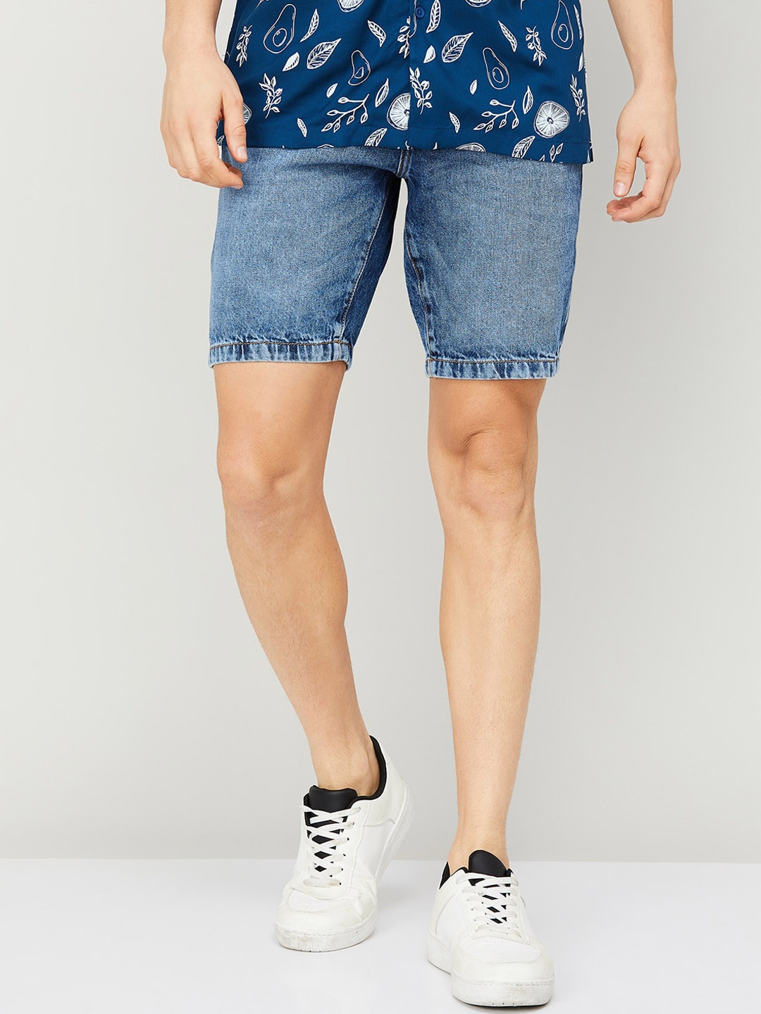 

Fame Forever by Lifestyle Men Washed Slim Fit Denim Shorts, Blue
