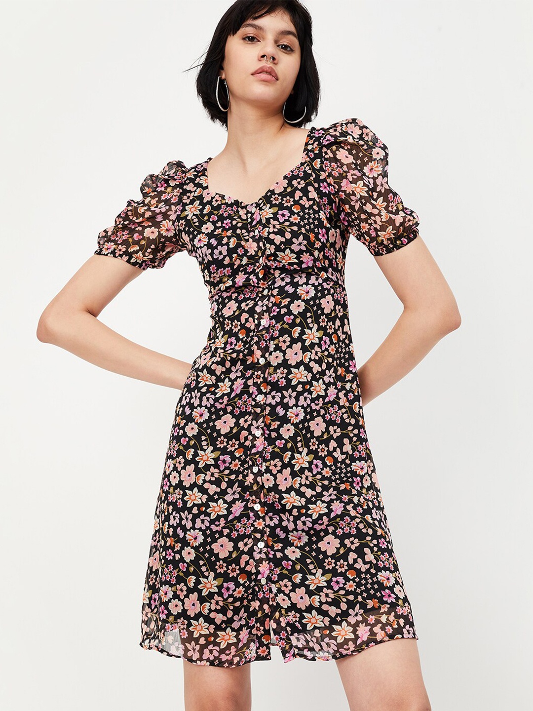 

max Floral Printed Sweetheart Neck Puff Sleeve Gathered A-line Dress, Black