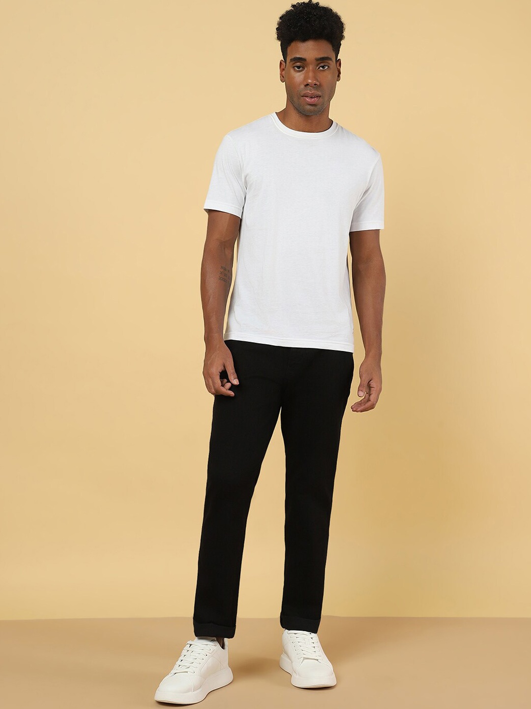 

Wrangler Men Millard Clean Look Straight Fit Stretchable Cotton Jeans, Black