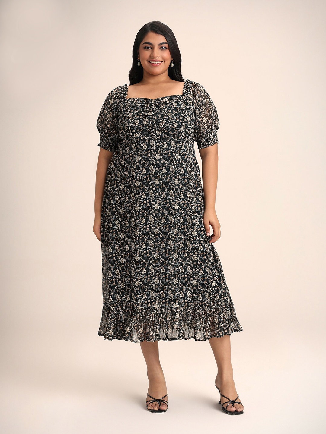 

20Dresses Plus Size Black Floral Printed Sweetheart Neck Chiffon A-Line Midi Dress