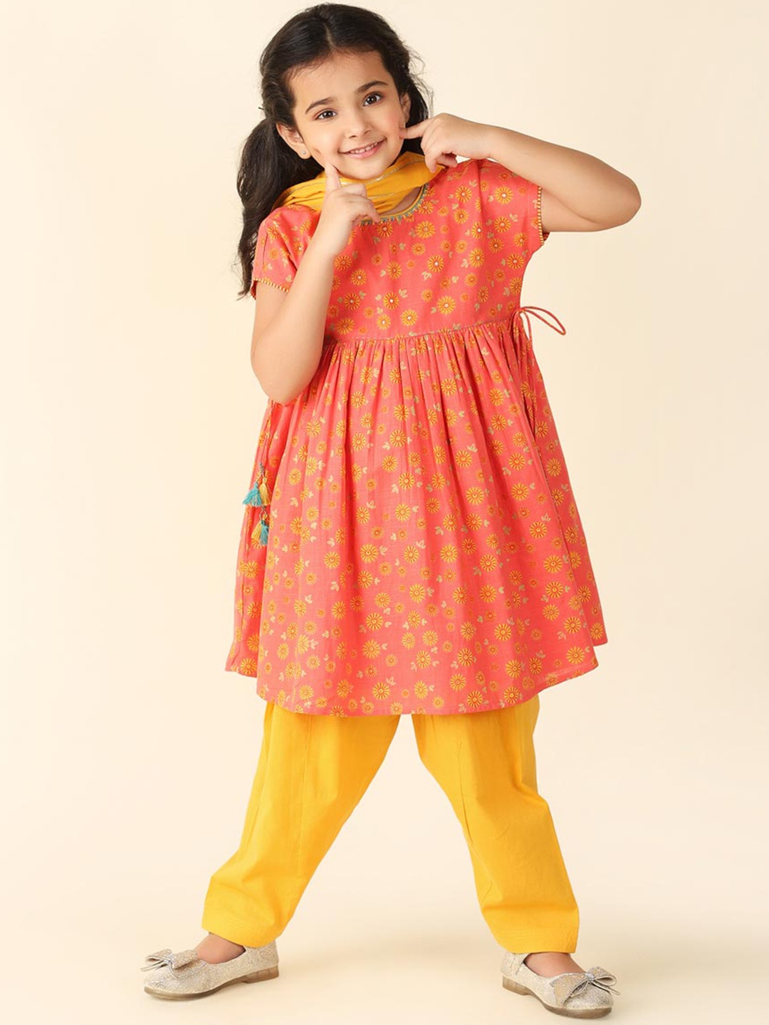 

Fabindia Girls Ethnic Motifs Printed Regular Pure Cotton Kurta With Salwar & Dupatta, Coral