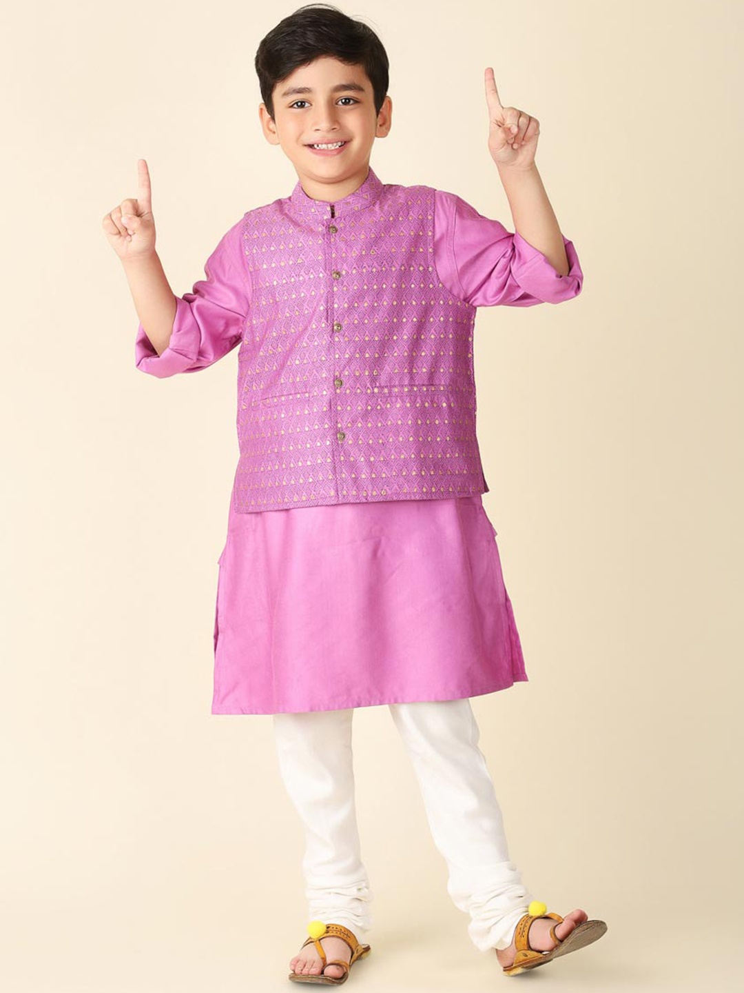 

Fabindia Boys Ethnic Motifs Printed Regular Kurta With Churidar, Purple