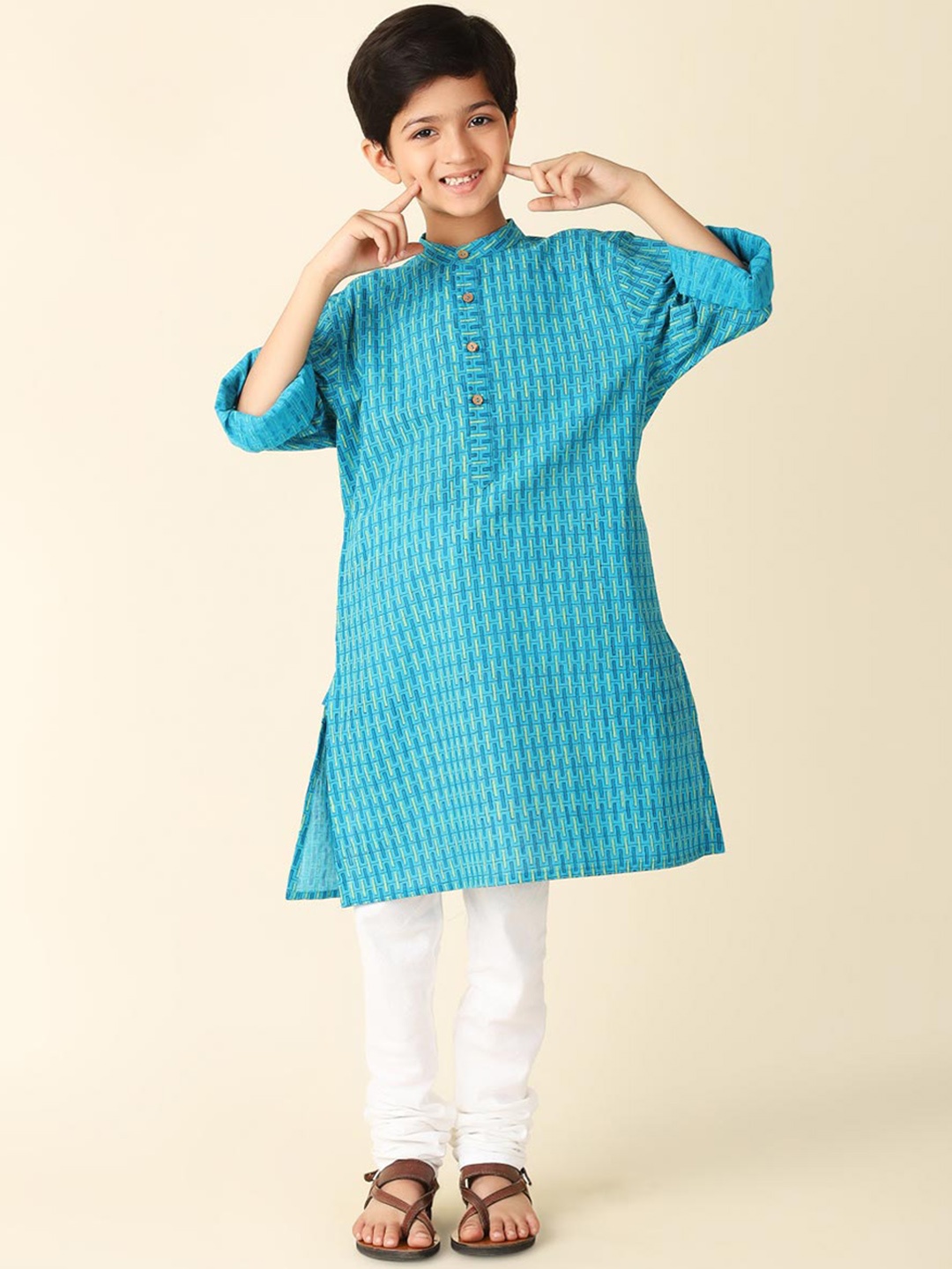 

Fabindia Boys Geometric Printed Band Collar Straight Cotton Kurta, Blue