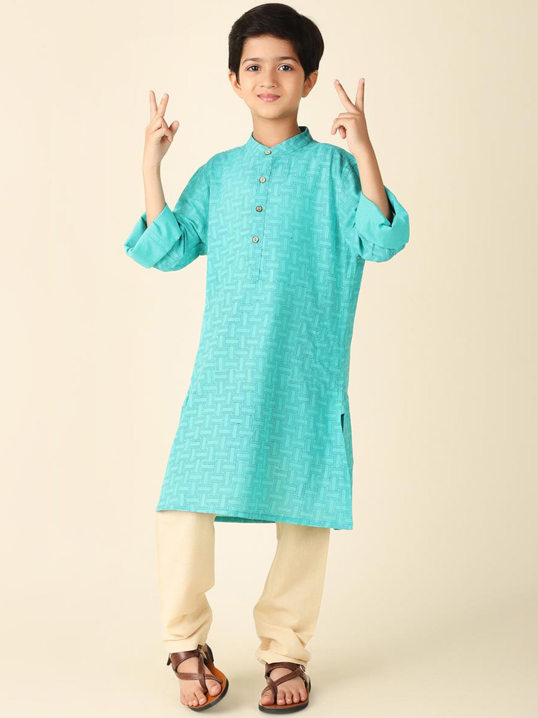 

Fabindia Boys Thread Work Kurta, Teal