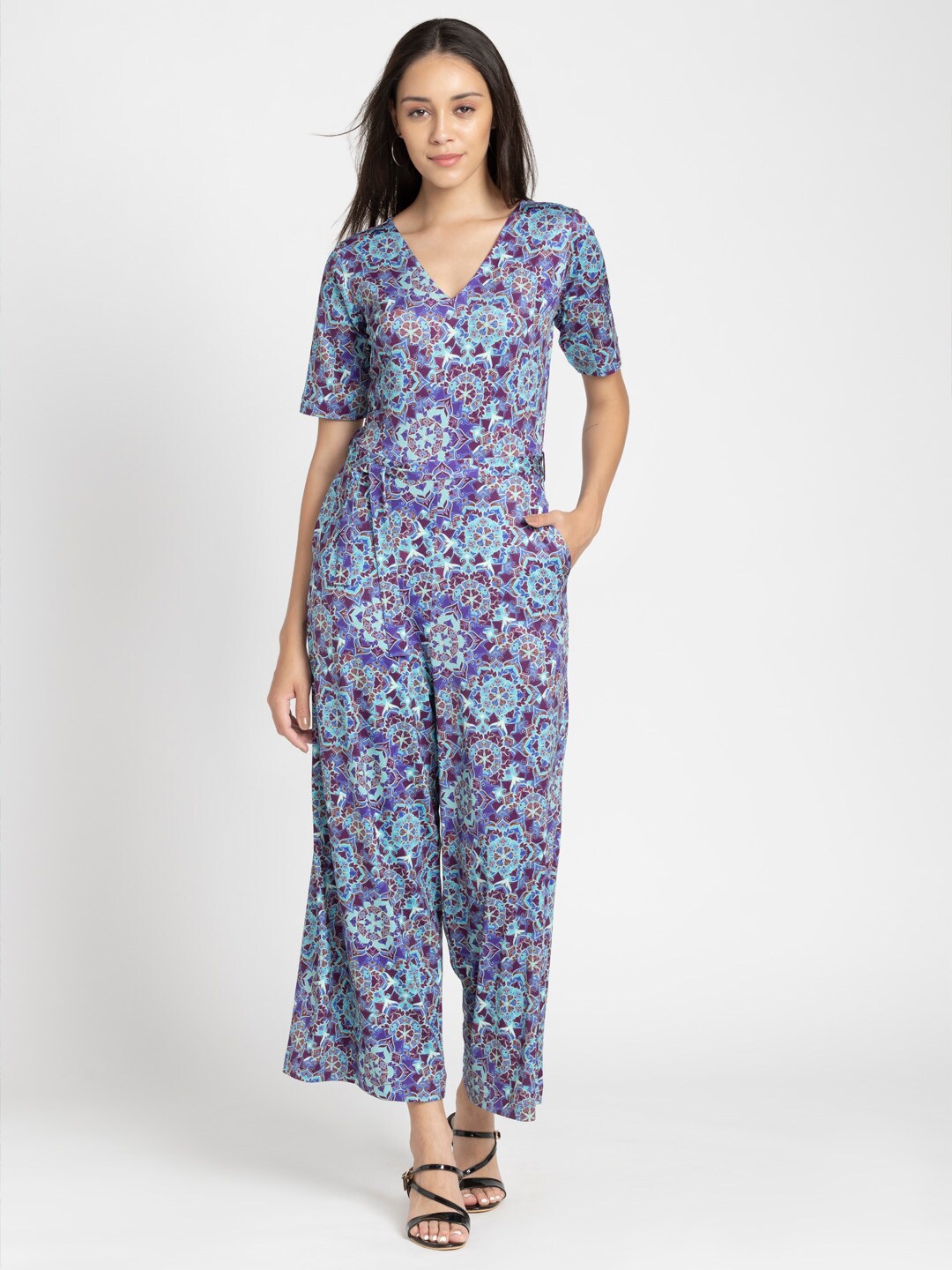 

SHAYE Abstract Printed V-Neck Waist Tie-Ups Detail Basic Jumpsuit, Purple