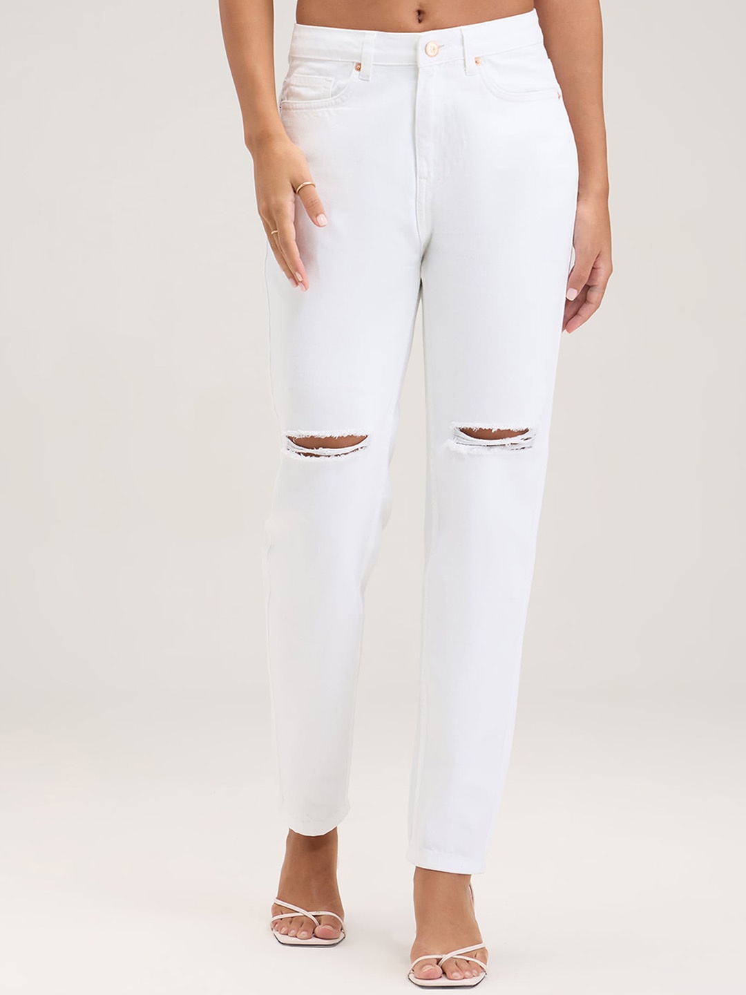 

20Dresses Women White Mid-Rise Mildly-Distressed Regular Fit Pure Cotton Cropped Jeans