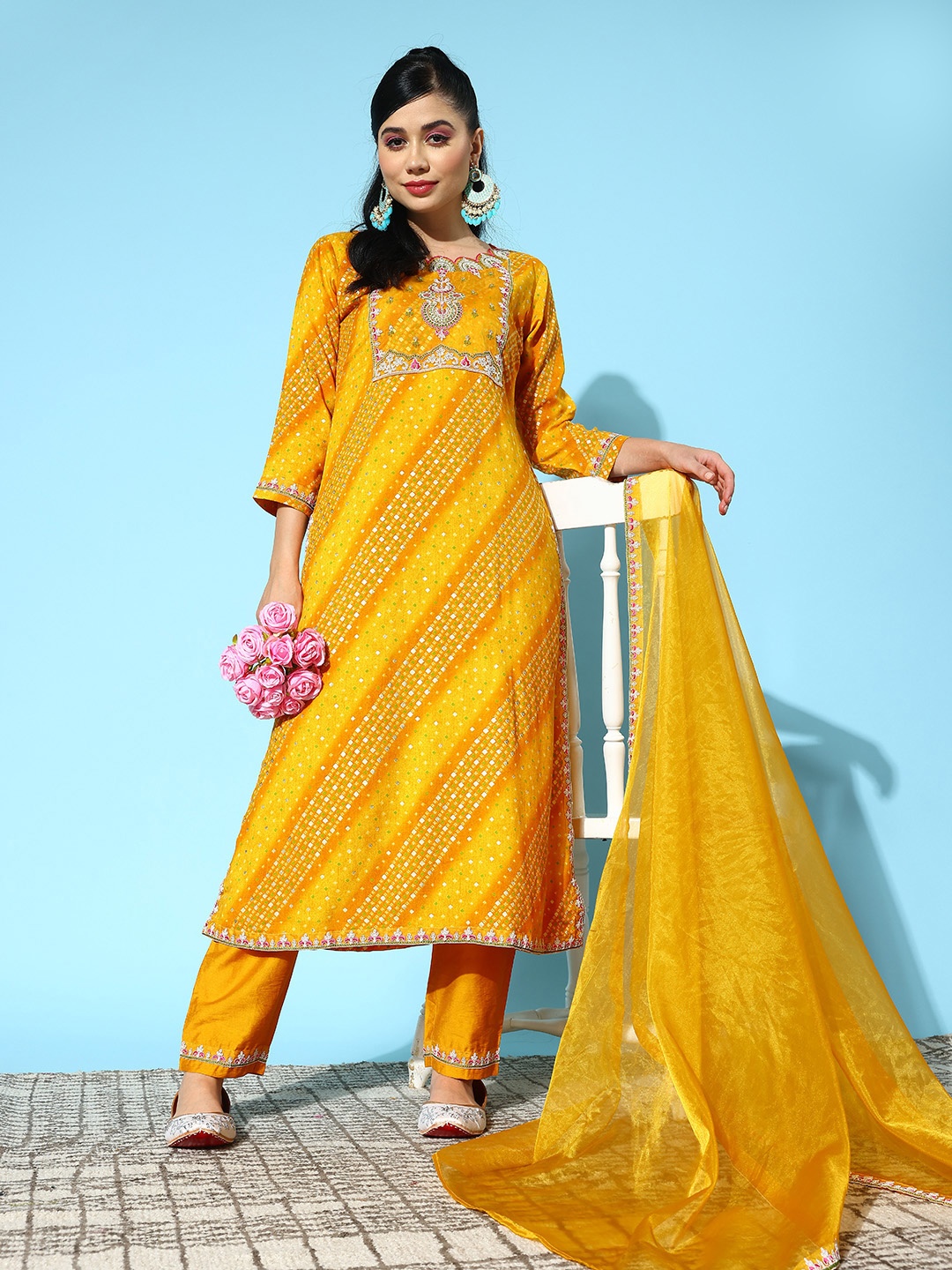 

Sangria Women Floral Yoke Design Regular Thread Work Kurta with Trousers & With Dupatta, Yellow