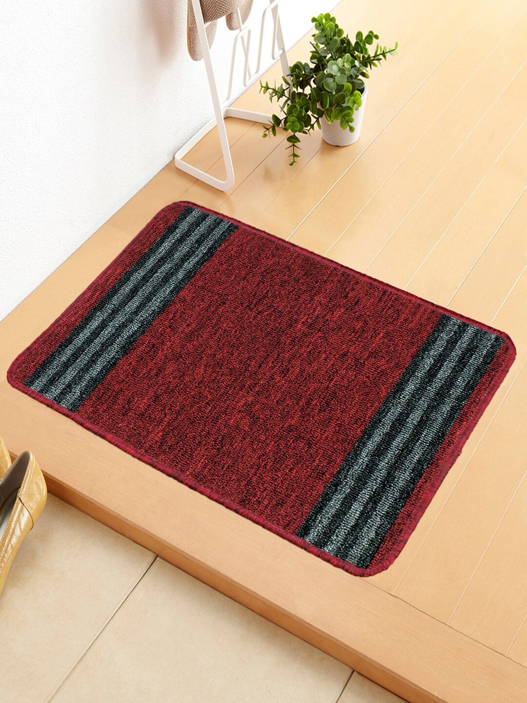 

Bedspun Black & Red Striped Anti-Skid Doormat
