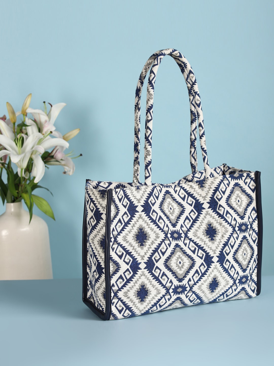 

DEEBACO African Geometric Printed Tote Bag, White