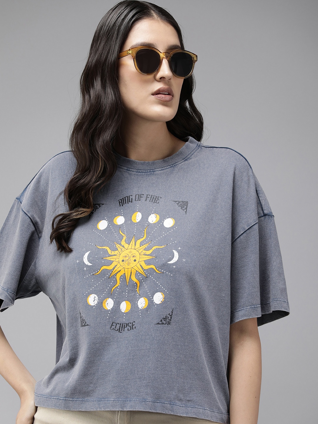 

Roadster Women Graphic Printed Drop-Shoulder Sleeves Boxy T-shirt, Blue