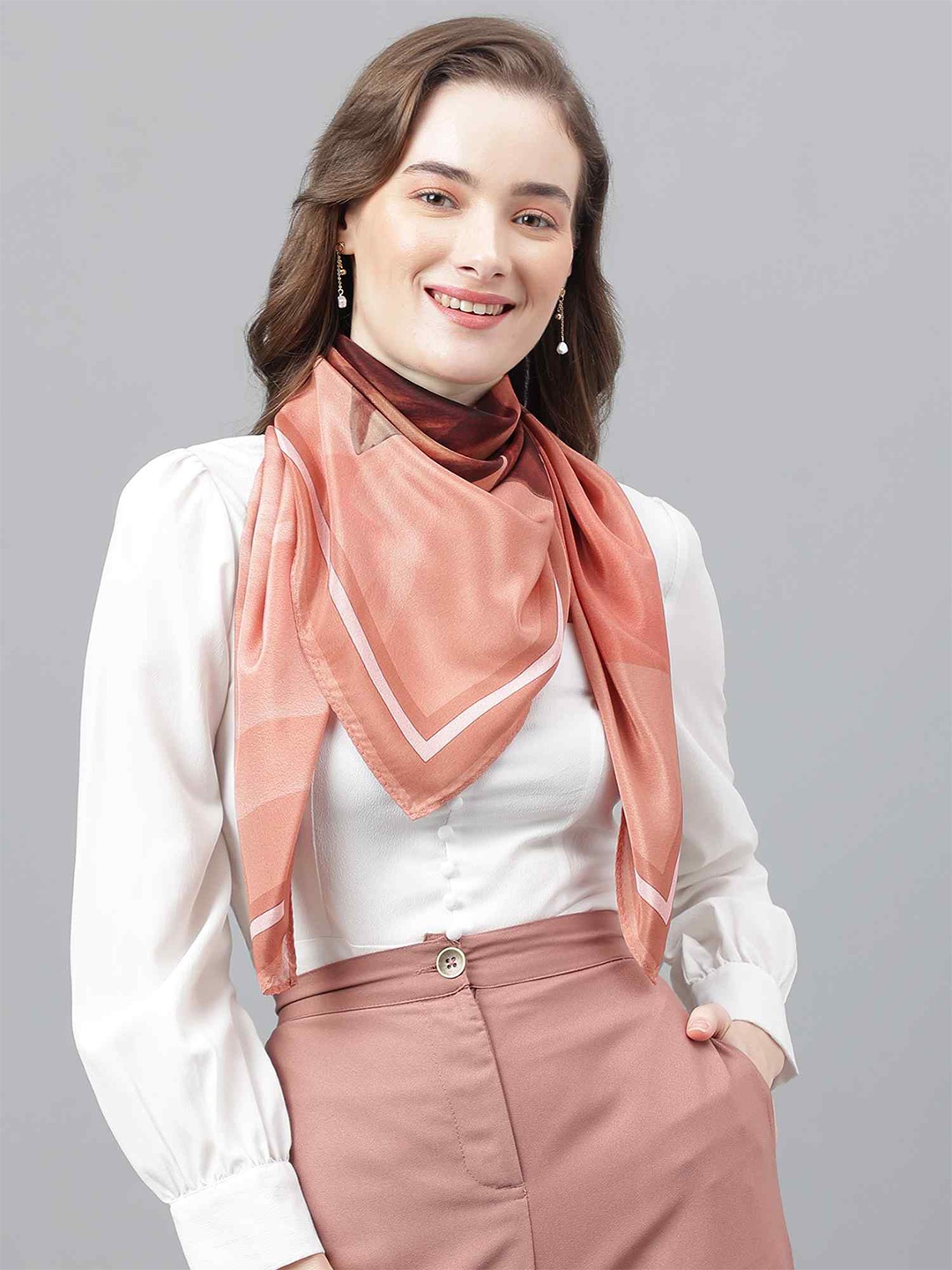

Tossido Women Printed Floral Scarf & Scarf Bag Set, Peach
