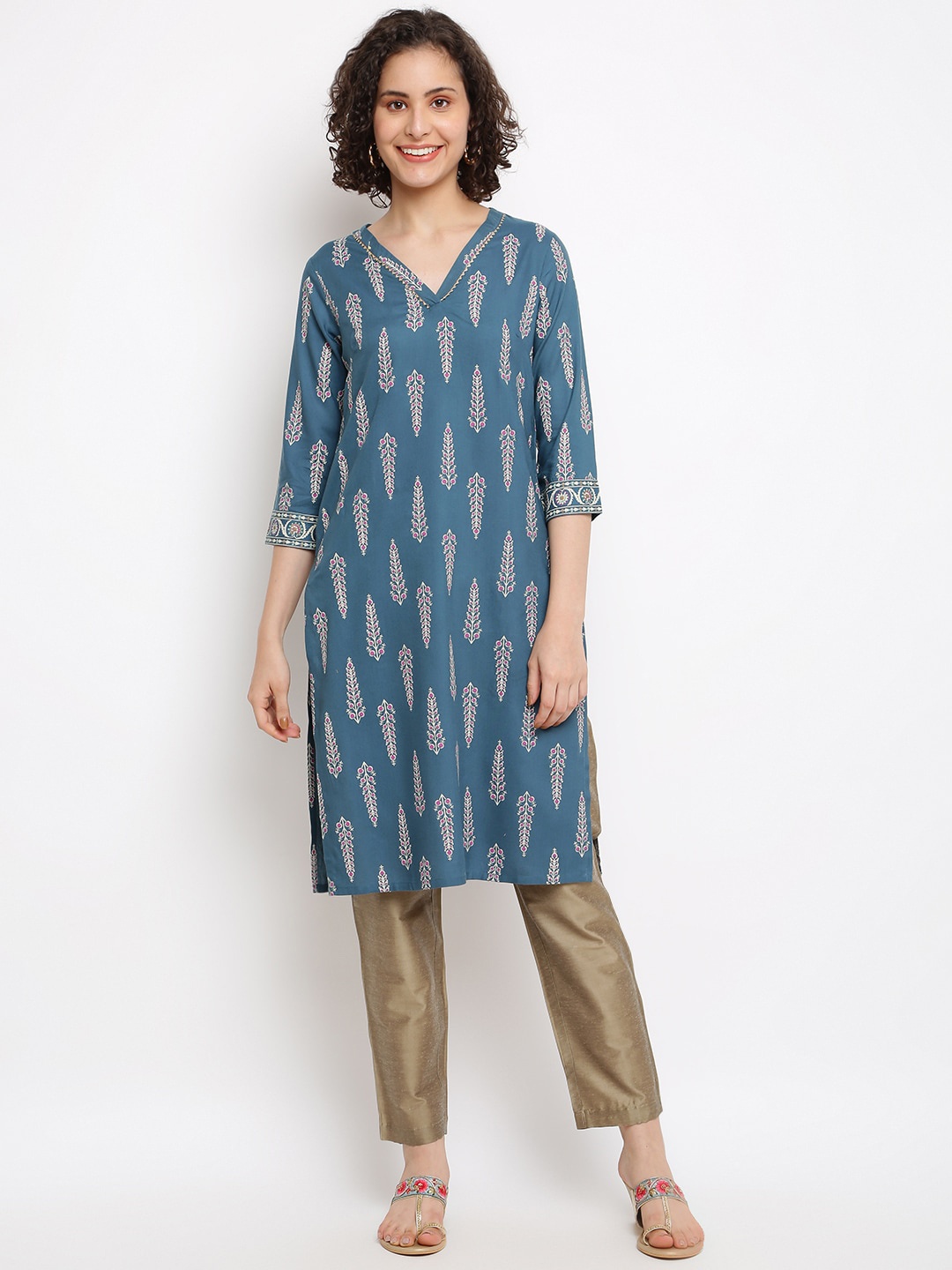 

IMARA Ethnic Motifs Printed V-Neck Thread Work Kurta, Teal