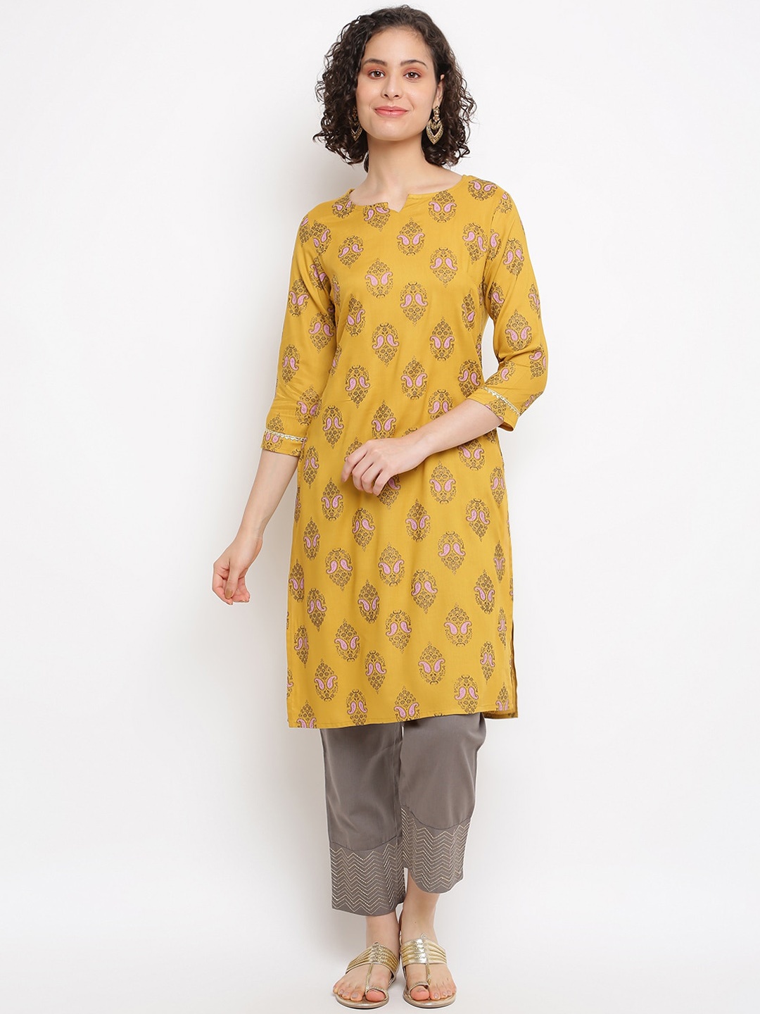 

IMARA Floral Printed Gotta Patti Detail Thread Work Kurta, Yellow