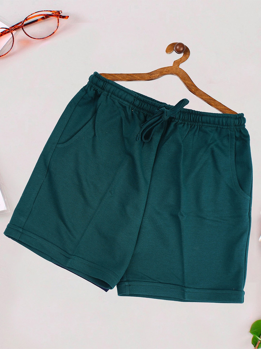 

Kiddiekid Kids Mid-Rise Cotton Shorts, Sea green