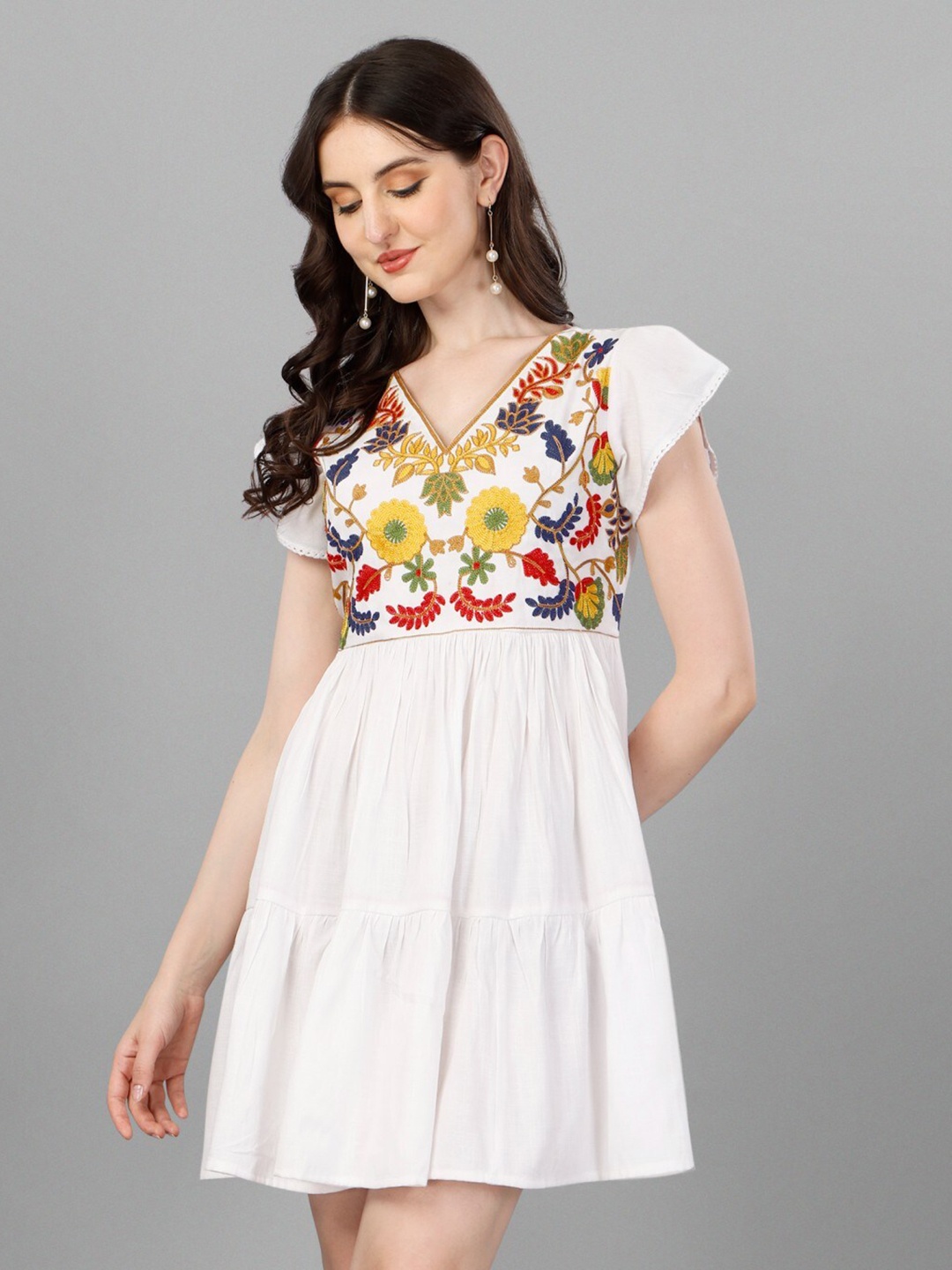 

Kinjo Floral Embroidered V-Neck Flutter Sleeve Tiered Fit & Flare Dress, White