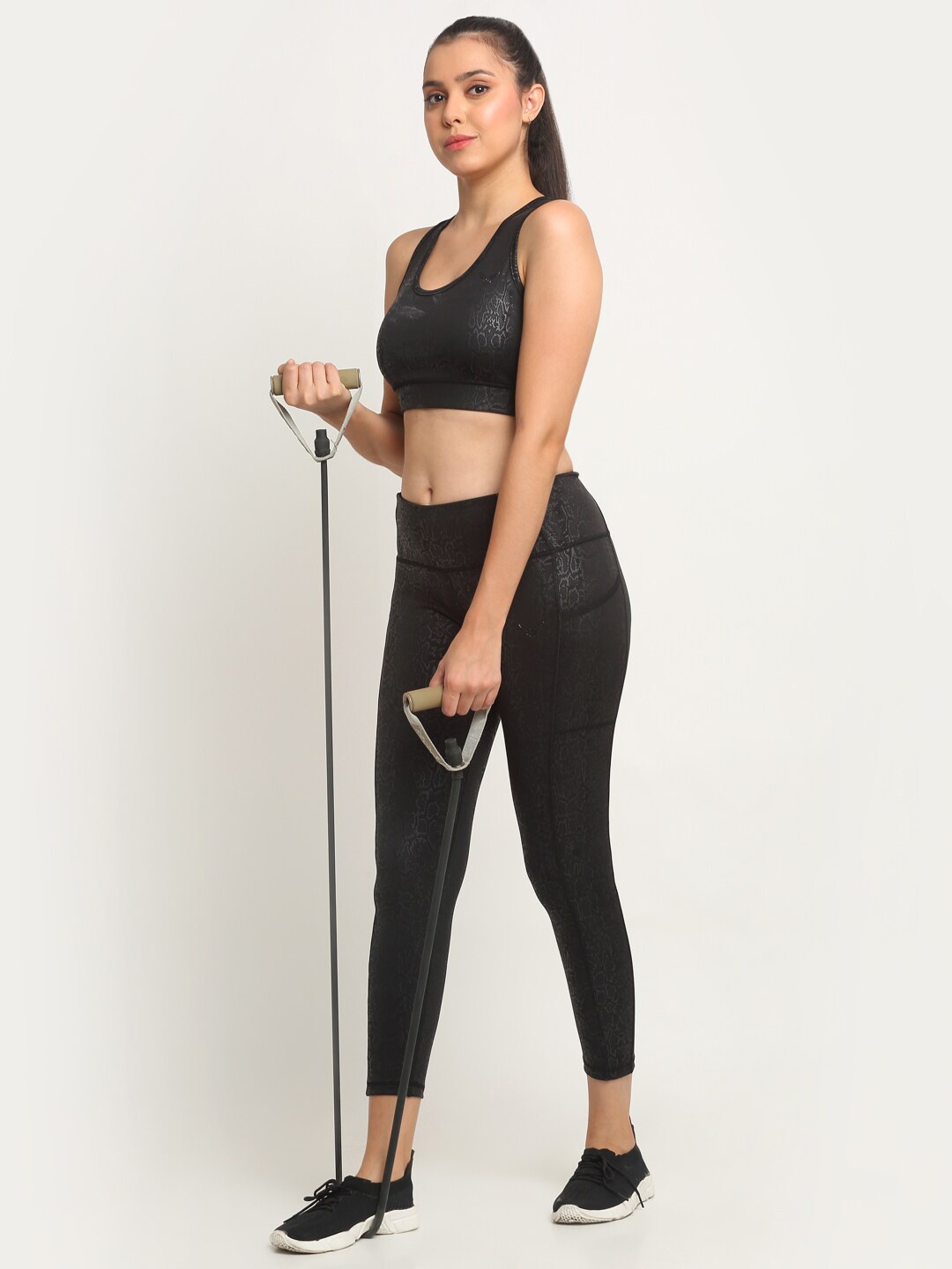 

Invincible Women Training Legging With Side Pocket, Black