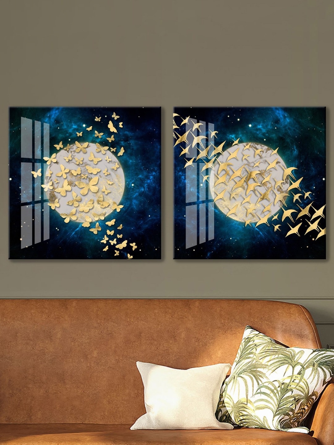 

Art Street Blue & White 2 Pieces Luxury Stretched Canvas Painting Wall Arts