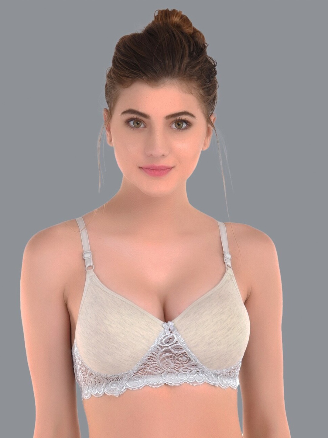 

Extoes Self Design Seamless Bra with Full Coverage Lightly Padded, Grey