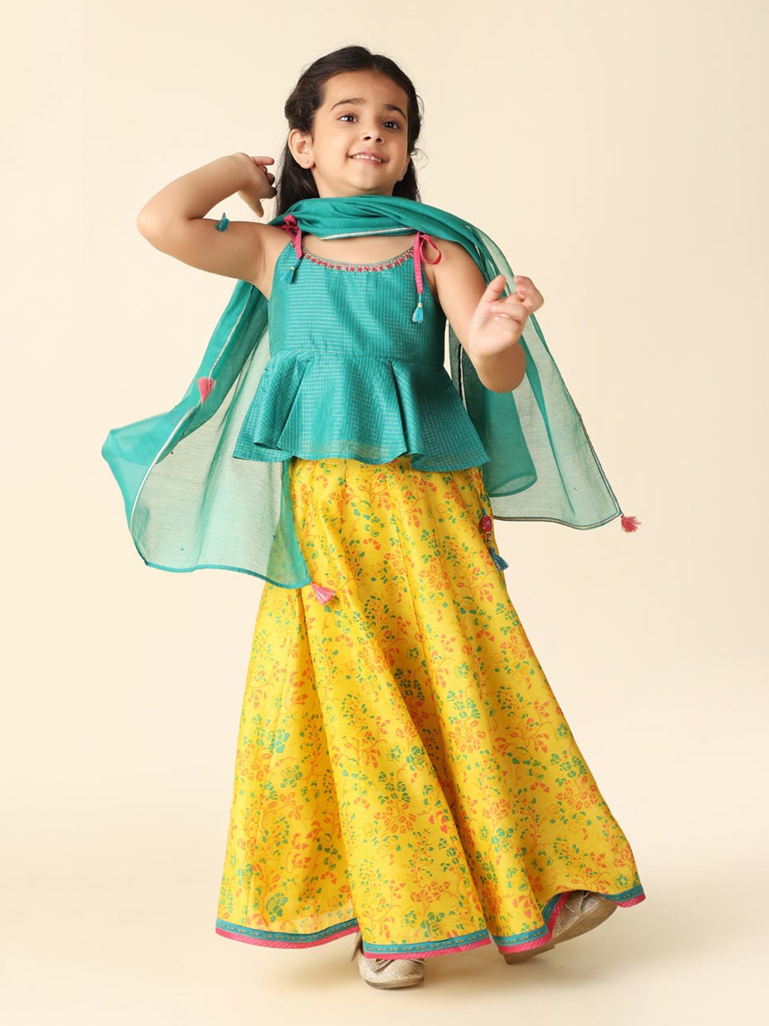 

Fabindia Girls Ready to Wear Lehenga & Blouse With Dupatta, Teal