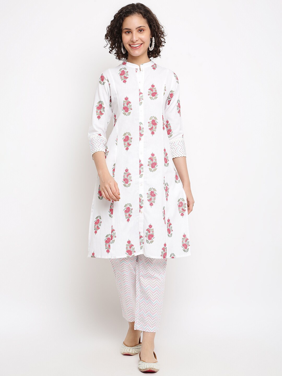 

IMARA Floral Printed Mandarin Collar Lace Inserts Pure Cotton Kurta with Trousers, Off white