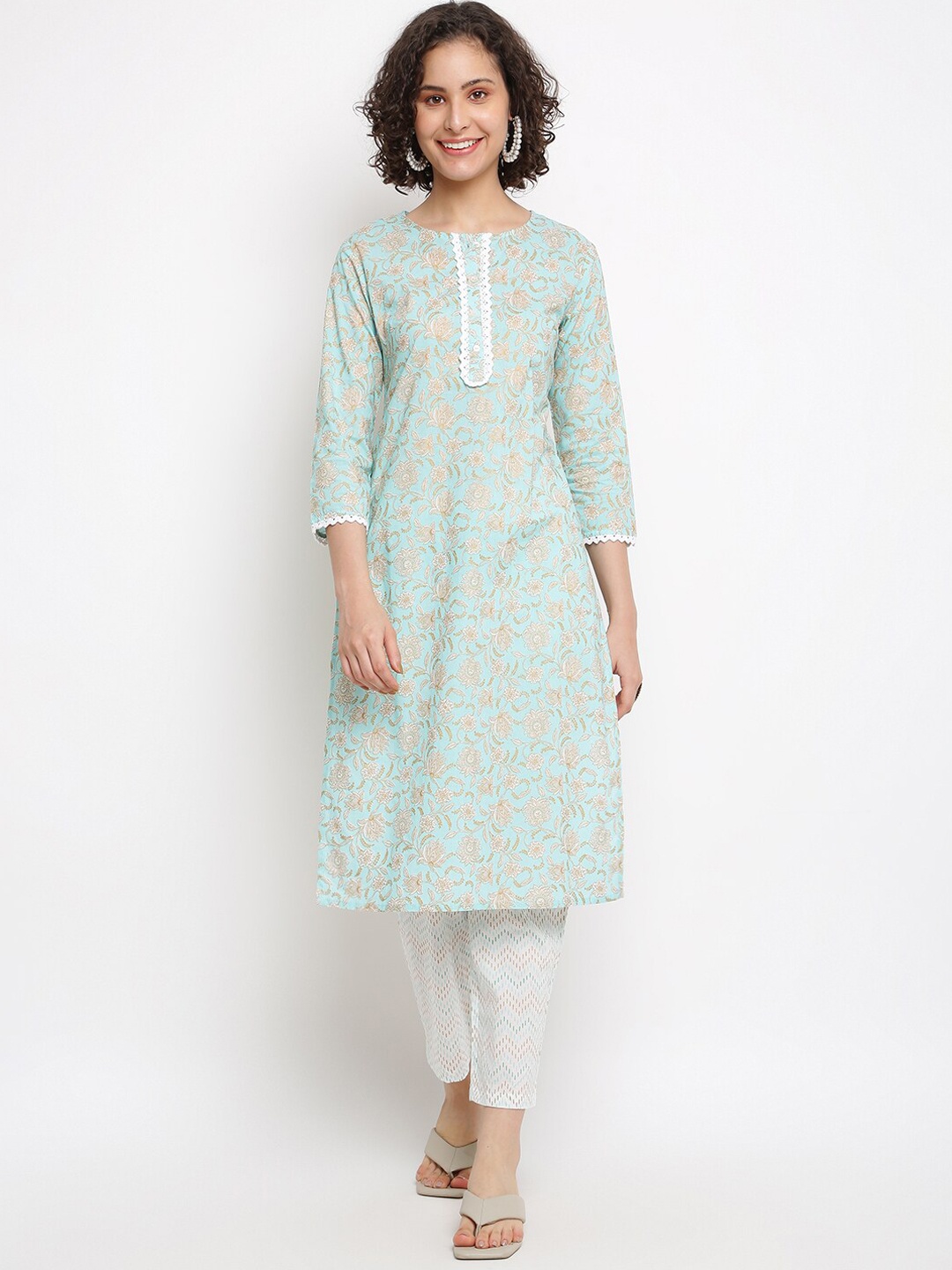 

IMARA Floral Printed Regular Lace Inserts Pure Cotton Kurta with Trousers, Blue