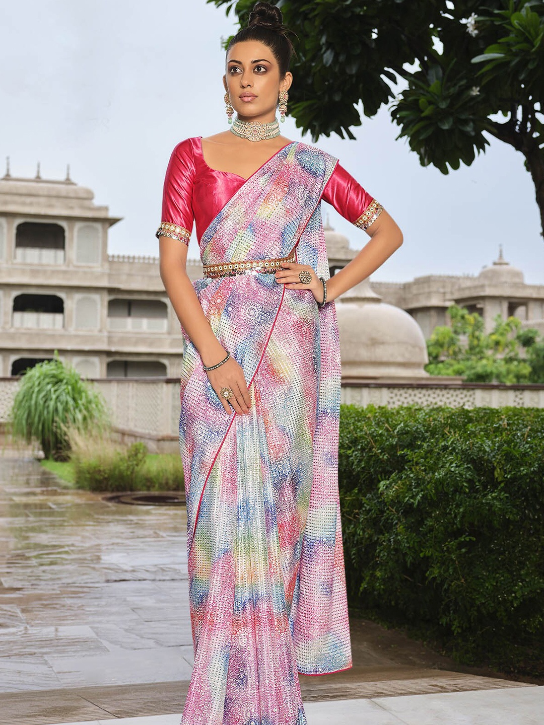 

ODETTE Floral Sequinned Embellished Saree, Pink