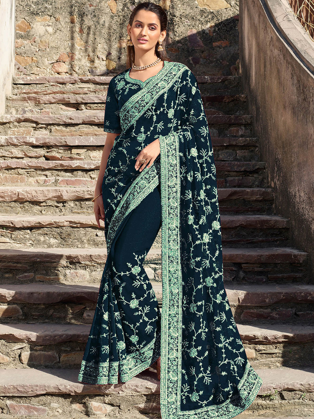 

ODETTE Floral Embroidered Saree, Green