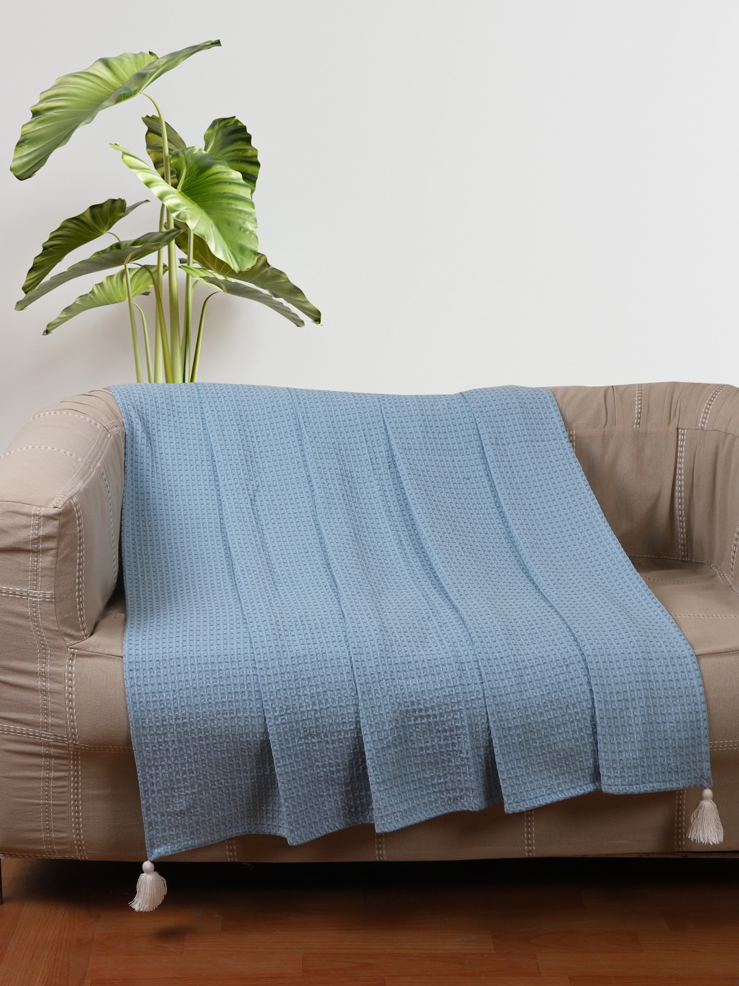 

Jamio Firati Blue Textured Pure Cotton Throw