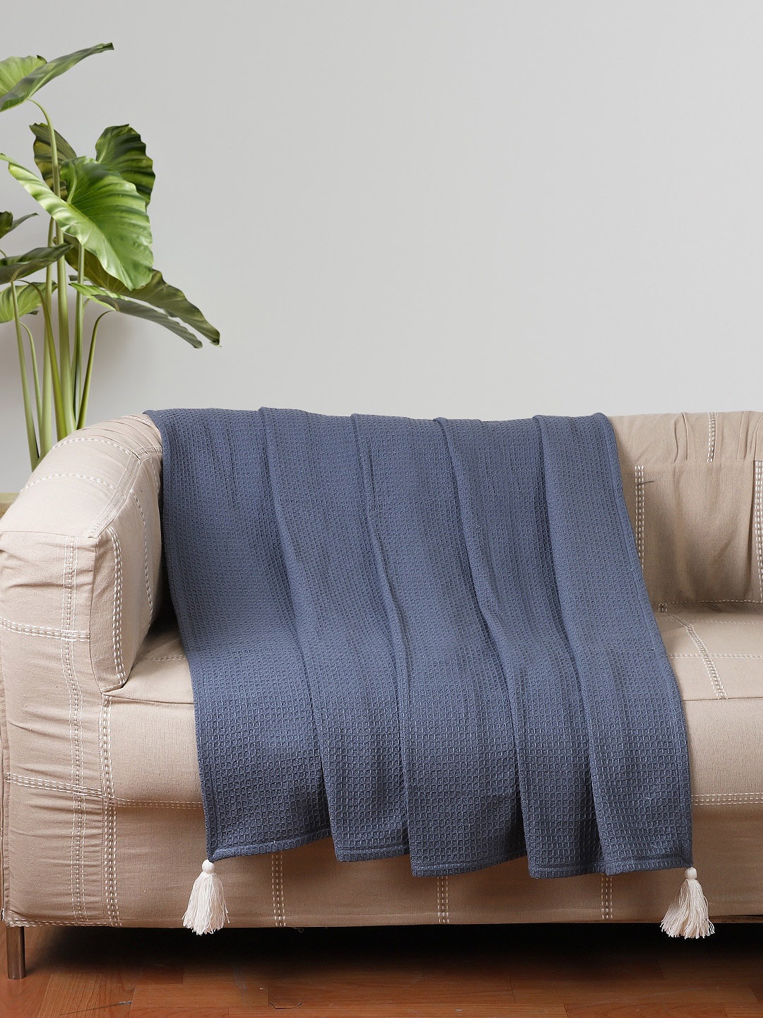 

Jamio Firati Blue Textured Pure Cotton Throw