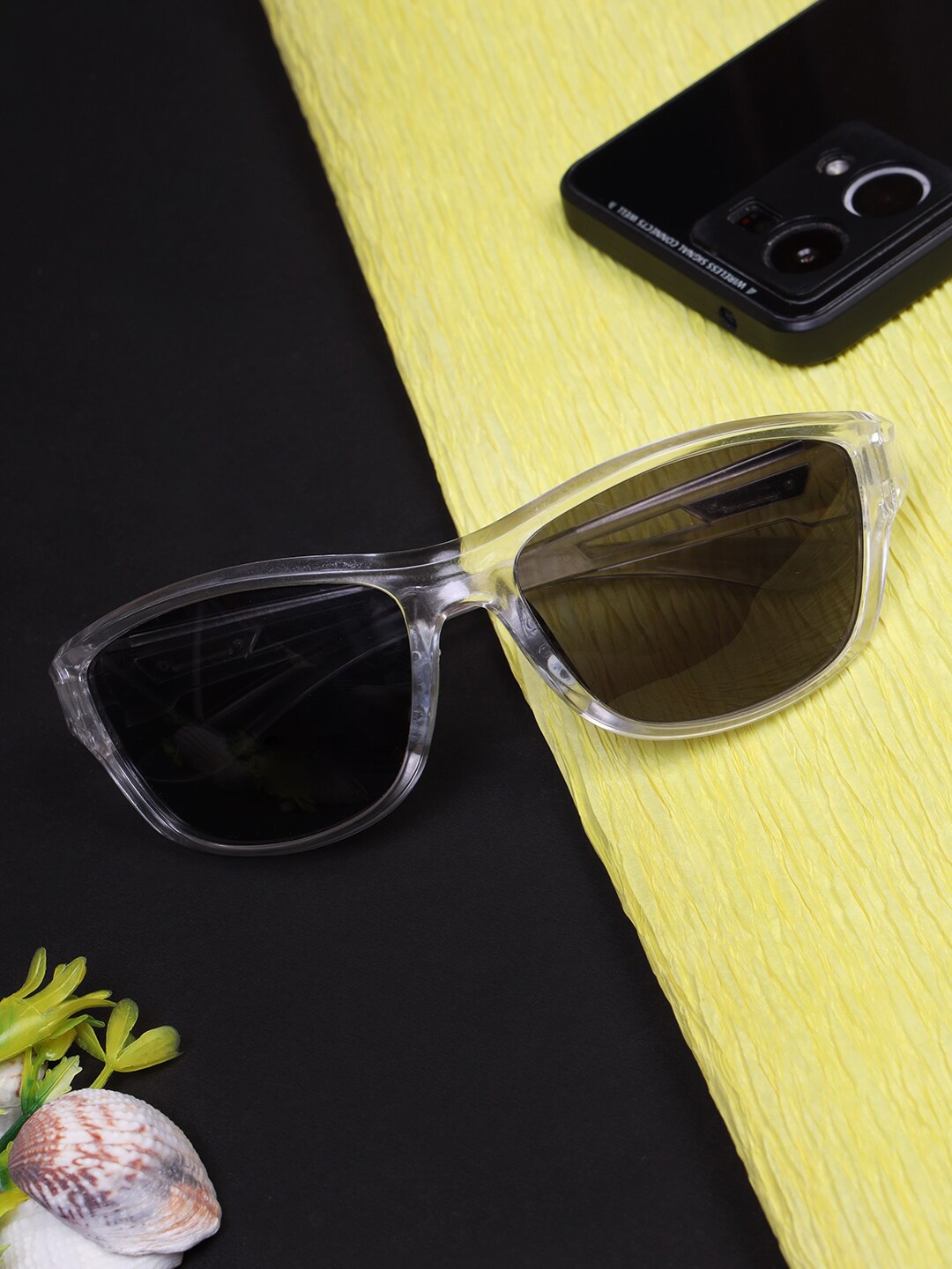 

Kastner Men Sports Sunglasses with Polarised and UV Protected Lens, Black