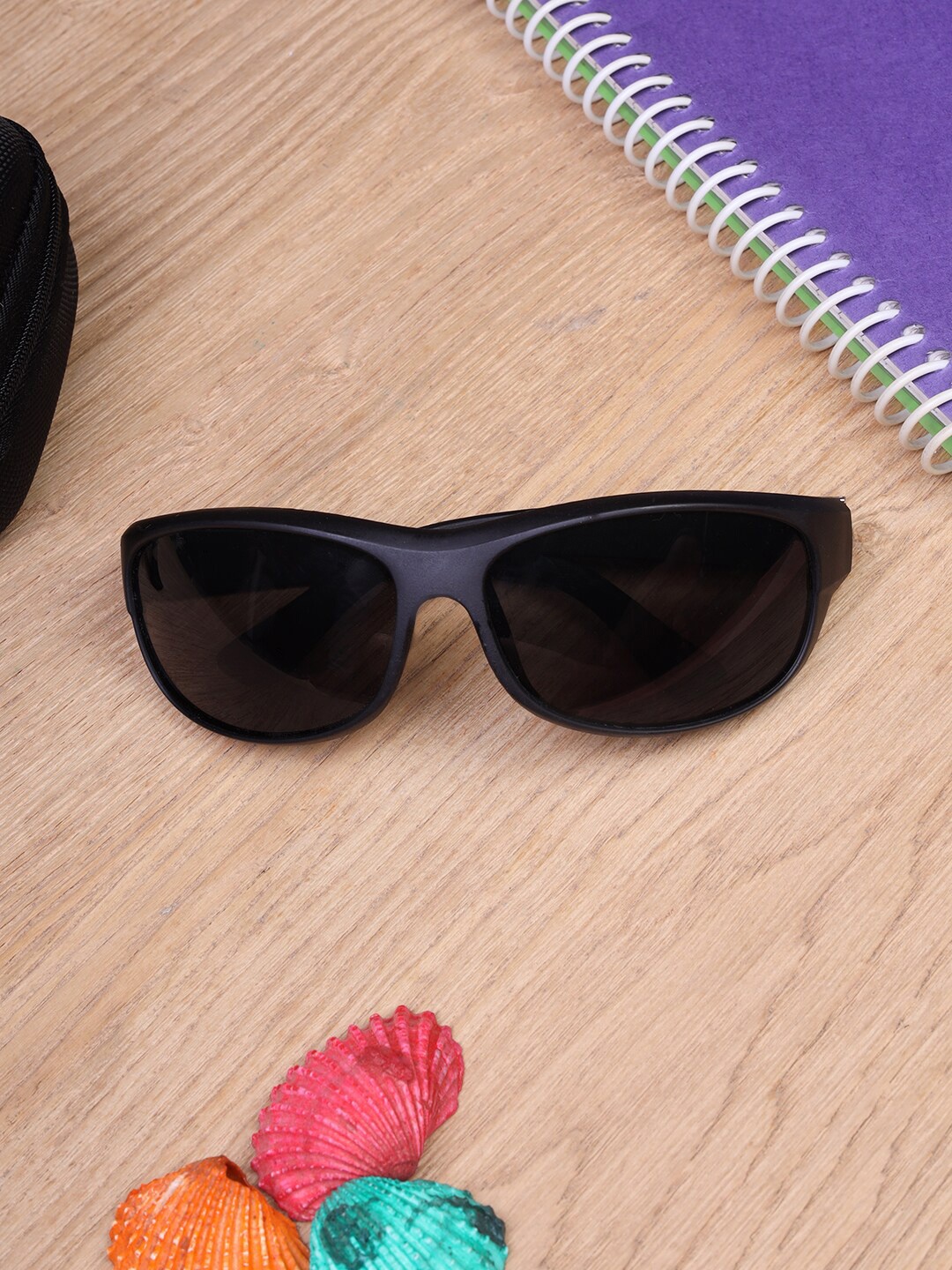 

Kastner Men Sports Sunglasses with Polarised and UV Protected Lens, Black