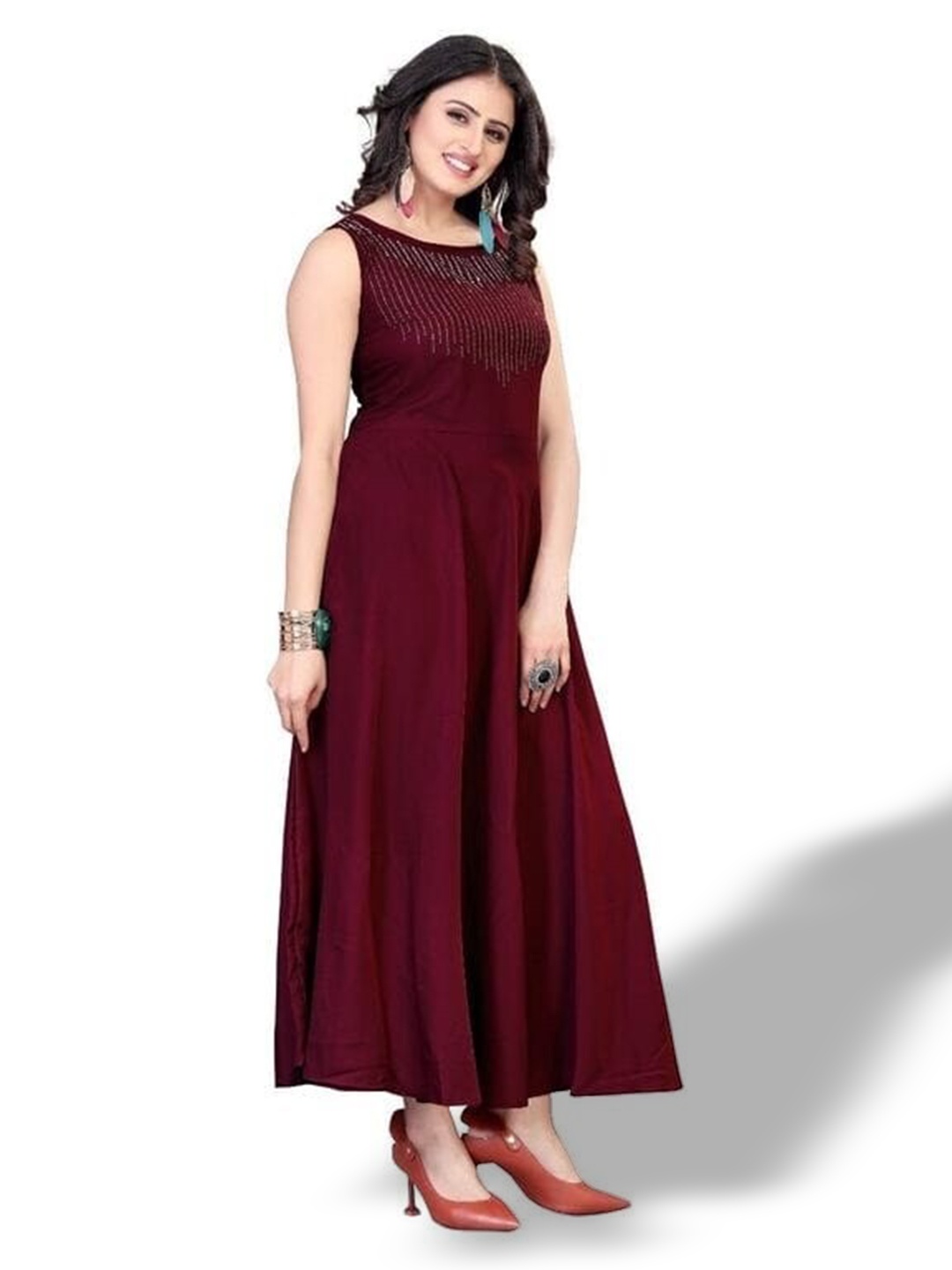 

OCEANISTA Embellished Boat Neck Sleeveless Maxi Dress, Maroon