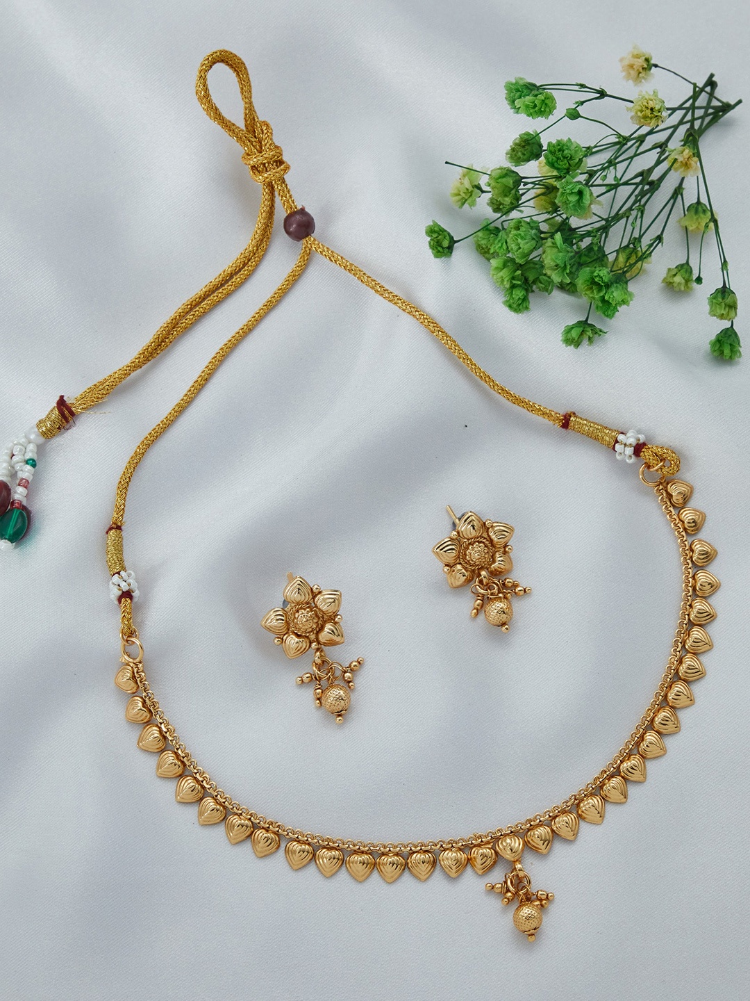 

ROFARWORD Gold-Plated & Beaded Necklace and Earrings